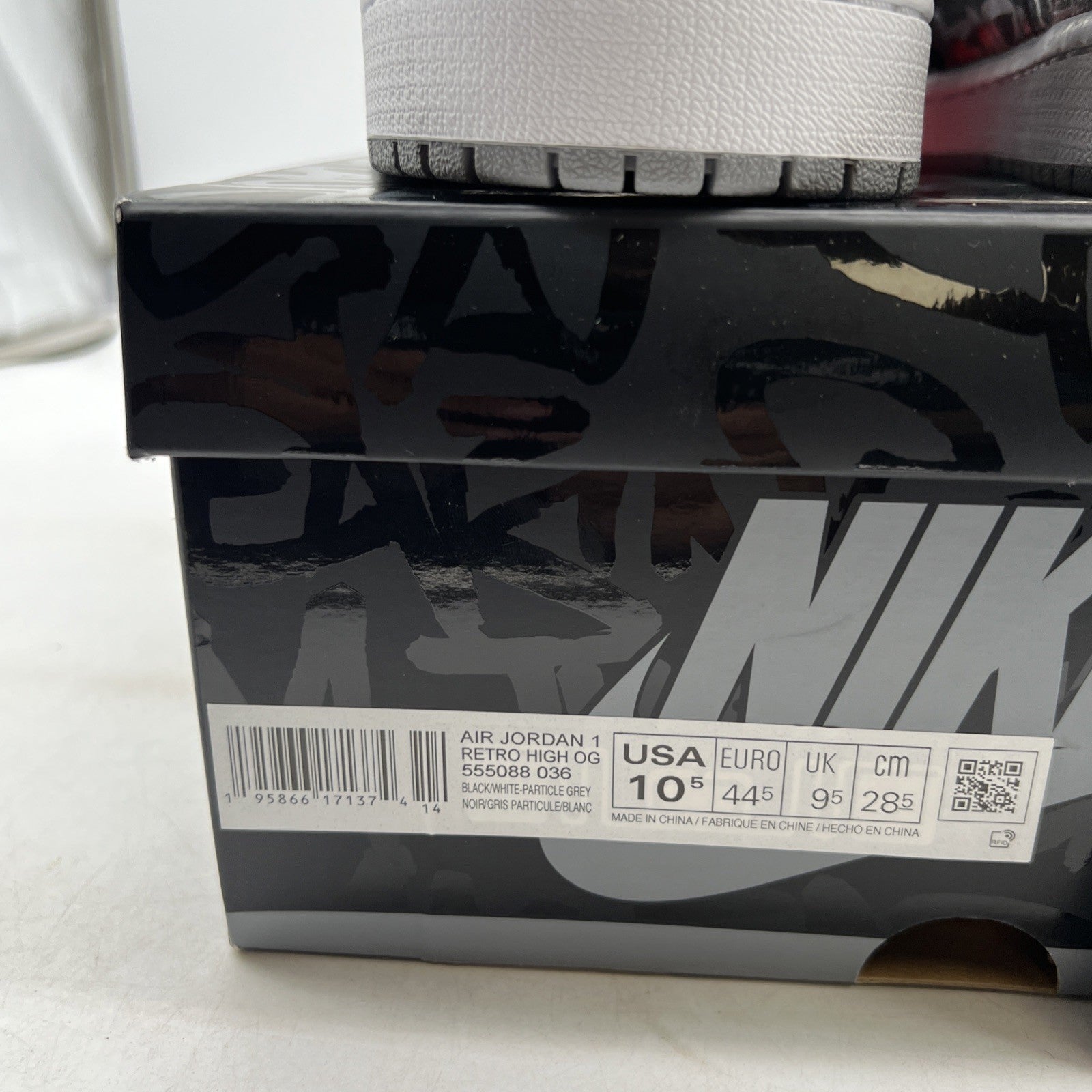 Size 10.5 - Air Jordan 1 OG High Rebellionaire (555088-036)