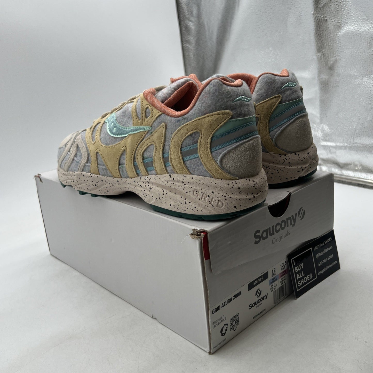 Size 12 - Saucony Grid Azura 2000 Felt 'Grey/Multi' (S70717-2)