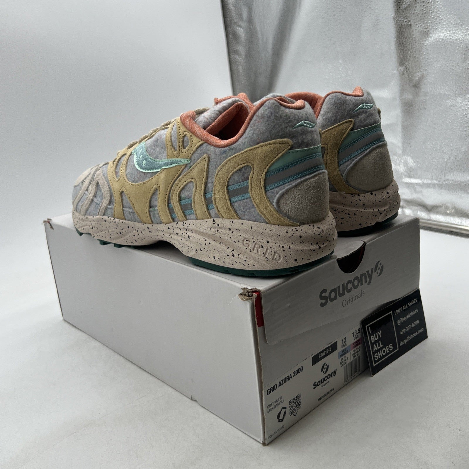 Size 12 - Saucony Grid Azura 2000 Felt 'Grey/Multi' (S70717-2)