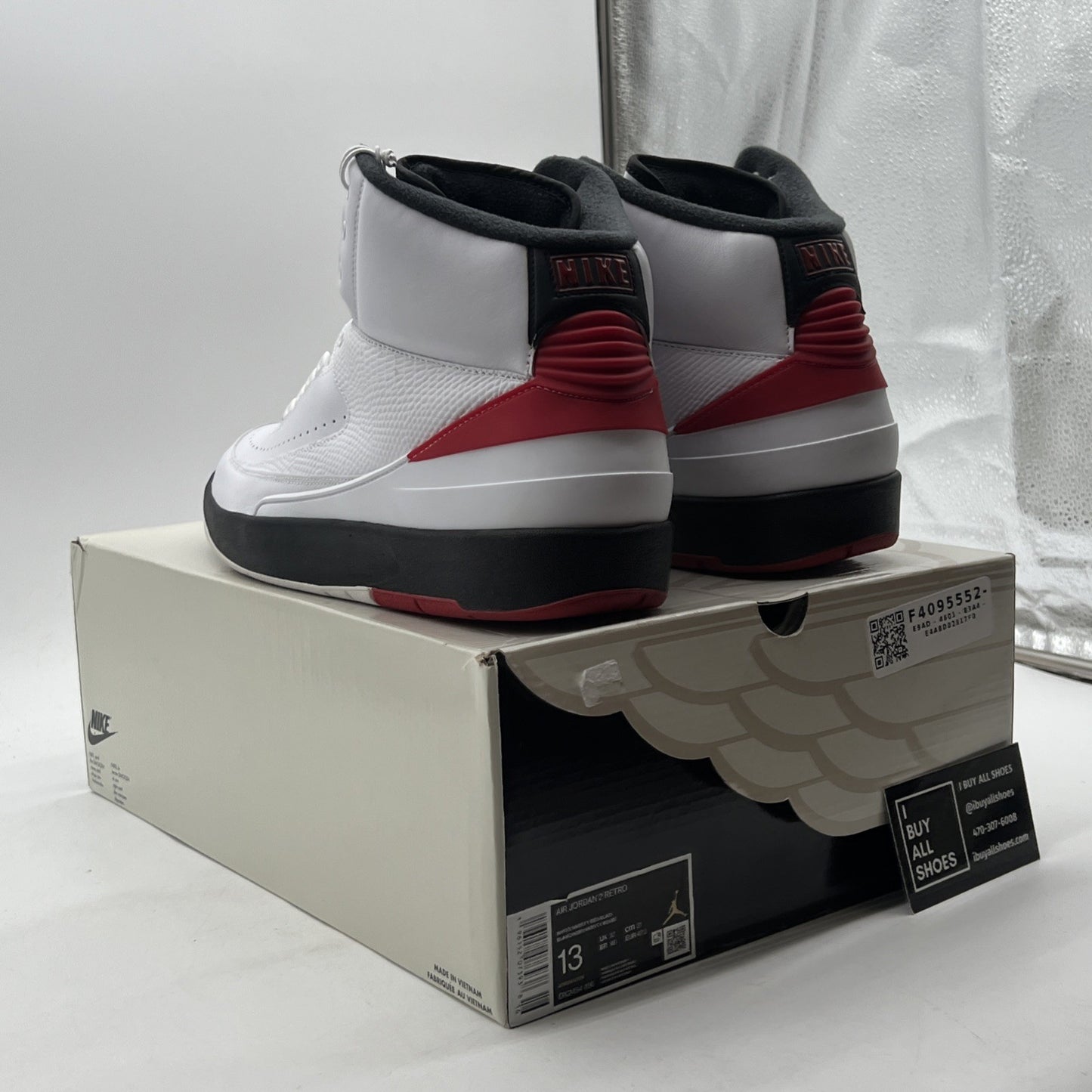 Size 13 - Air Jordan 2 Retro Mid Chicago (DX2454-106)