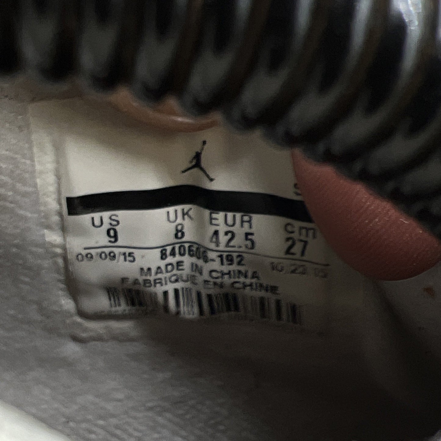 Size 9 - Air Jordan 4 Retro OG Mid White Cement (840606-192)