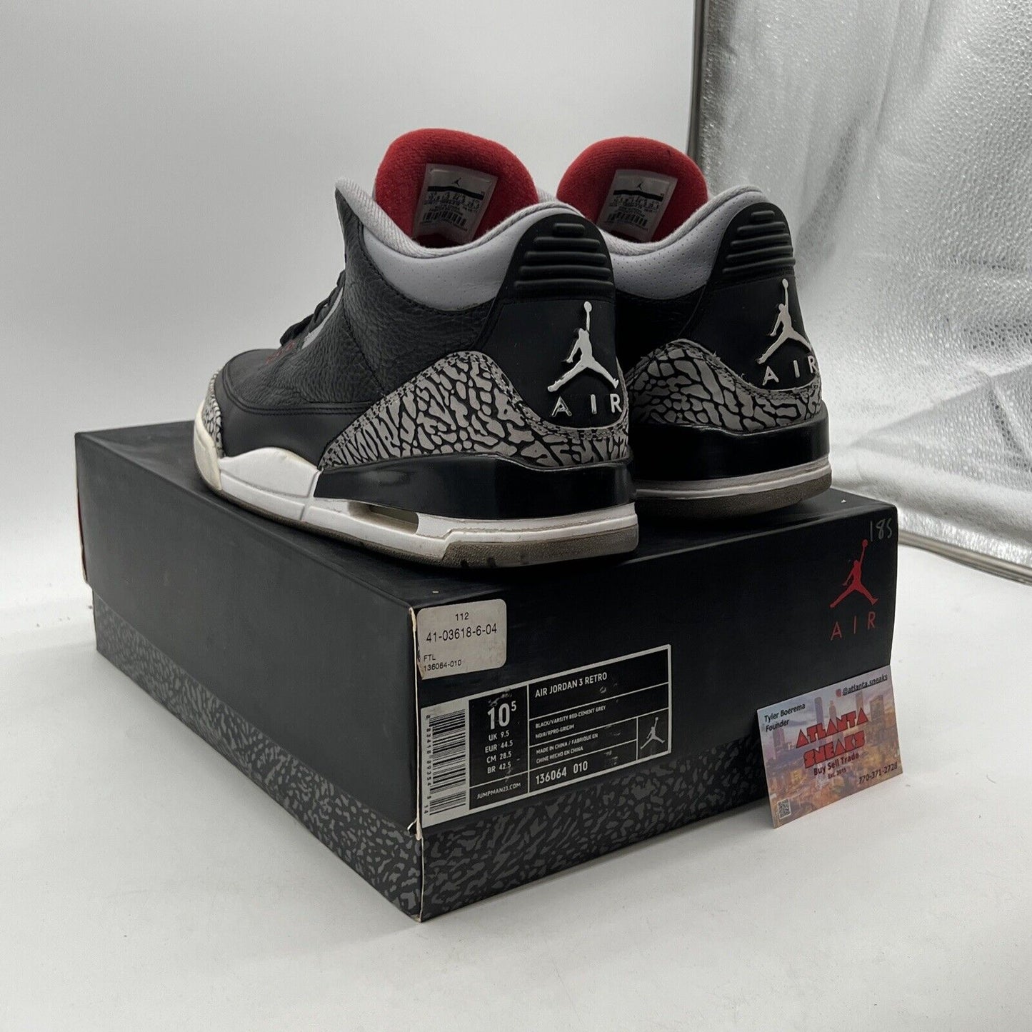 Size 10.5 - Jordan 3 Retro release 2011 (136064-010)