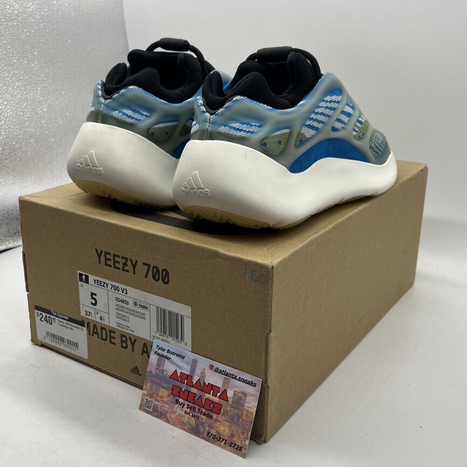 Size 5 - adidas Yeezy 700 V3 Arzareth Blue (G54850)