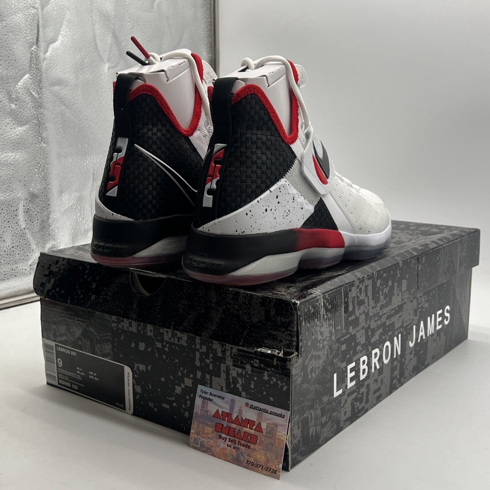 Size 9 - Nike LeBron 14 Flip the Switch (852405-103)