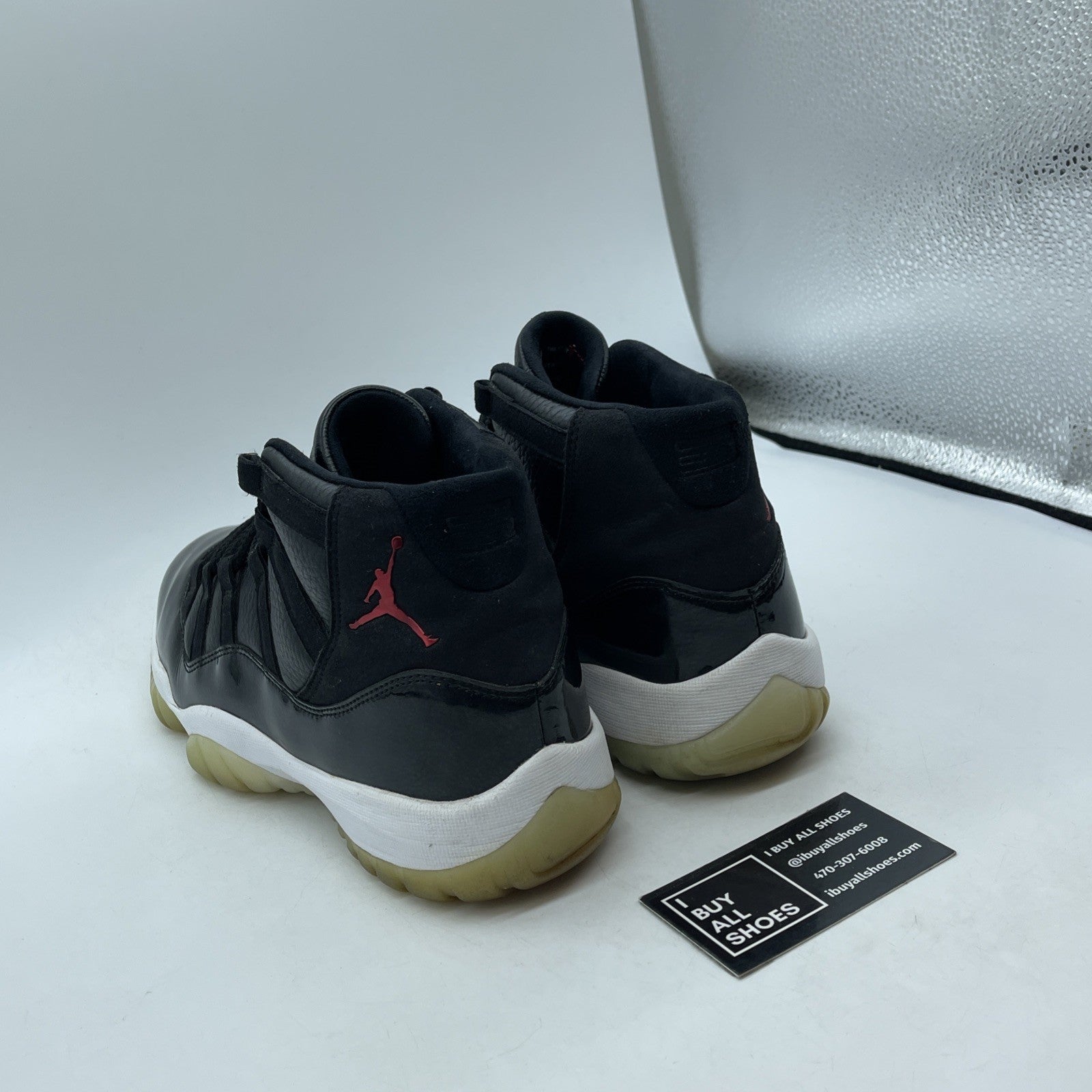 Size 9.5 - Jordan 11 Retro 72-10 2015 Black Leather Suede (378037-002)