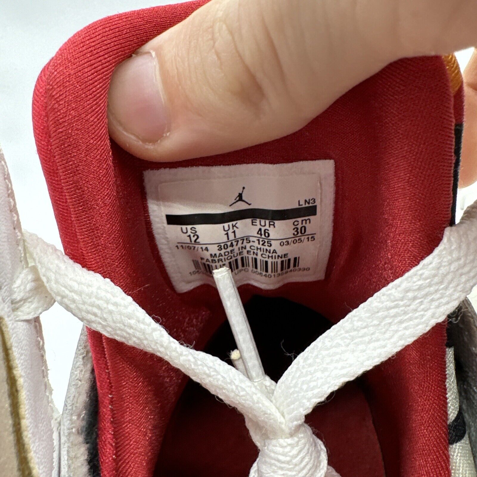 Size 12 - Jordan 7 Retro Hare 2015 White Grey Suede Red Bugs Bunny Classics