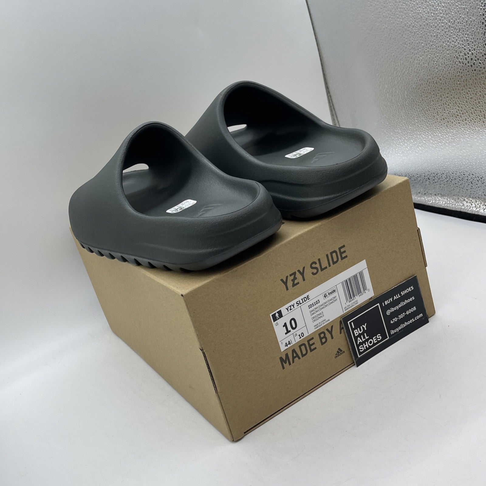 Size 10 - Adidas Yeezy Slide Dark Onyx Black (ID5103)