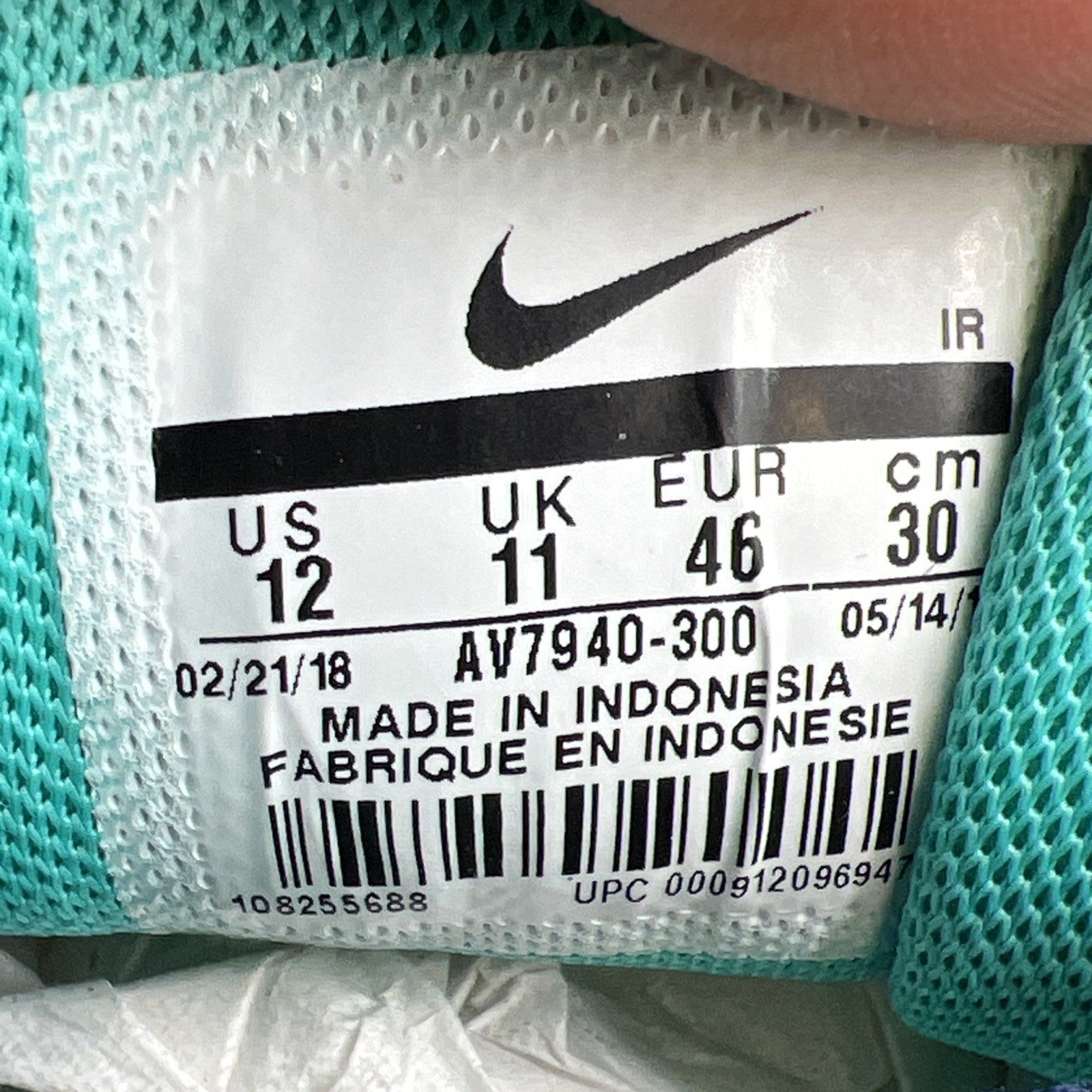 Size 12 - Nike Air Max Plus Discover Your Air (AV7940-300)
