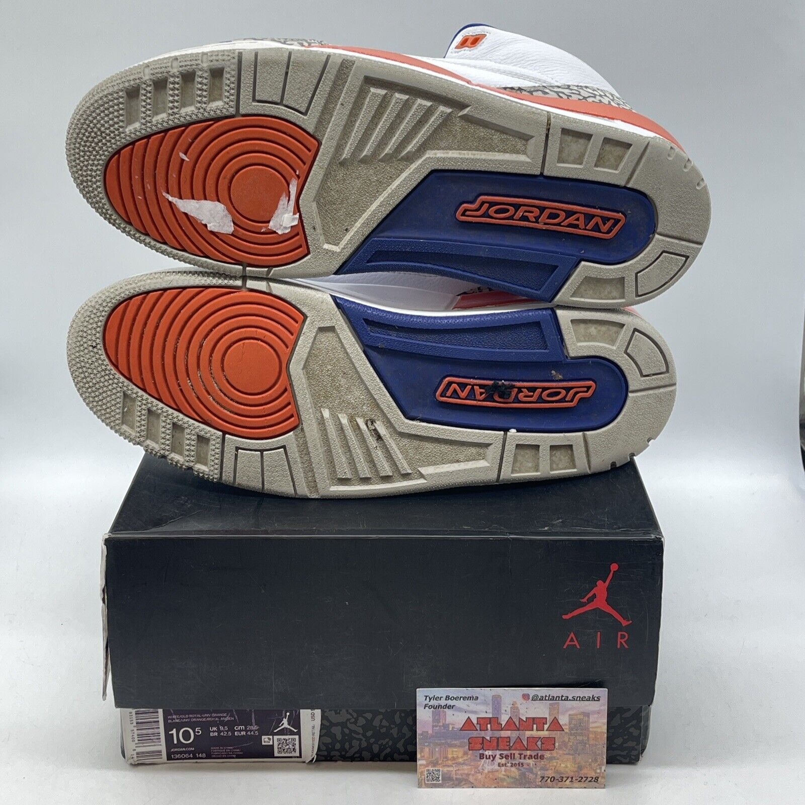 Size 10.5 - Air Jordan 3 Retro Knicks White Leather Grey Suede (136064-148)
