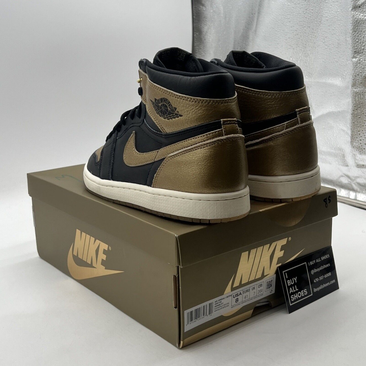 Size 8 - Air Jordan 1 Retro OG High Black Gold (DZ5485-071)