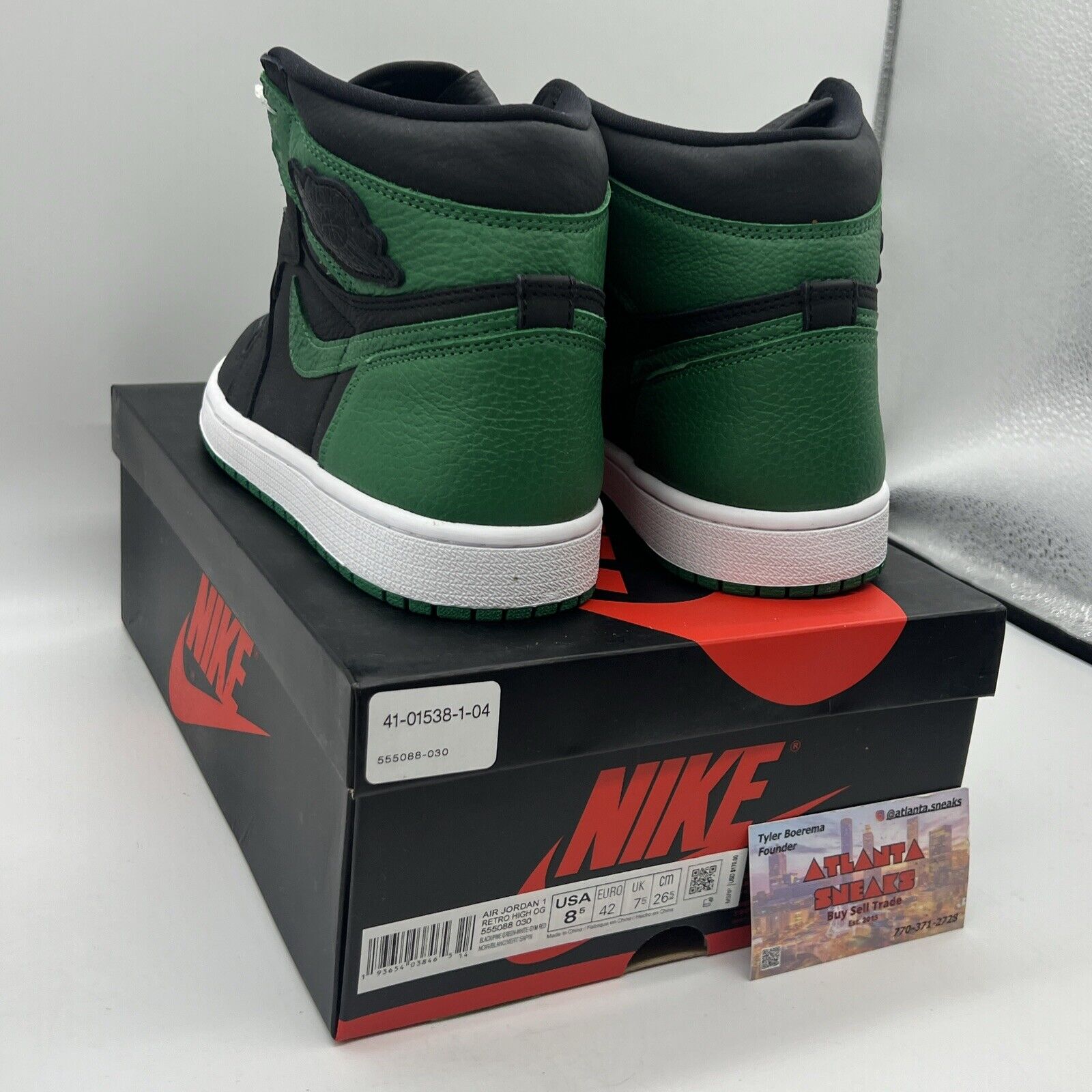 Size 8.5 - Jordan 1 Retro OG High Pine Green 2.0 Brand New Og All Leather DS