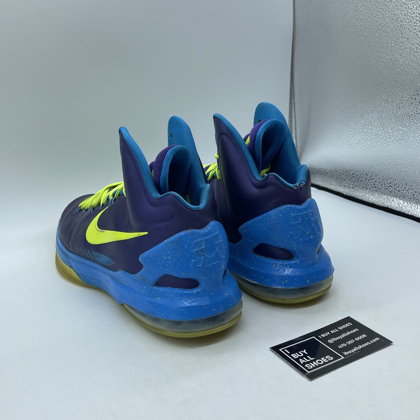 Size 12 - Nike ID Air Max Premiere Basketball Sneakers (607467-991)