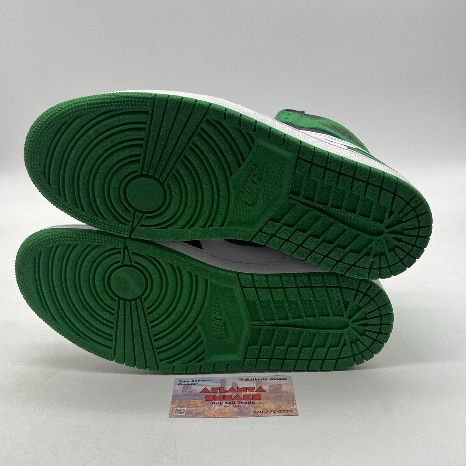 Size 9.5 - Air Jordan 1 Retro OG High Lucky Green Black White (DZ5485-031)