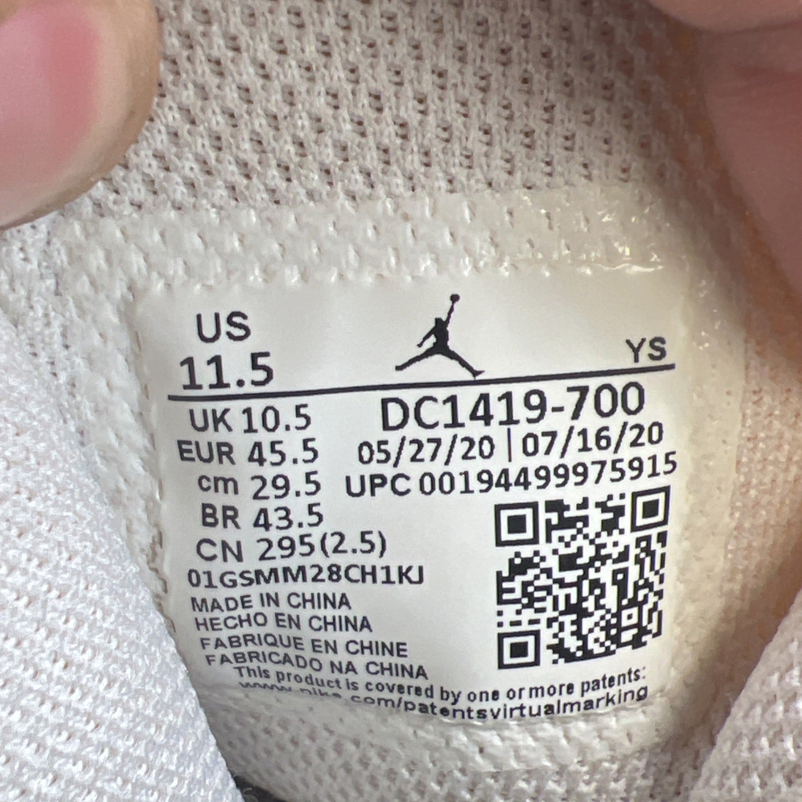 Size 11.5 - Air Jordan 1 Mid SE Metallic Gold 2020 (DC1419-700)