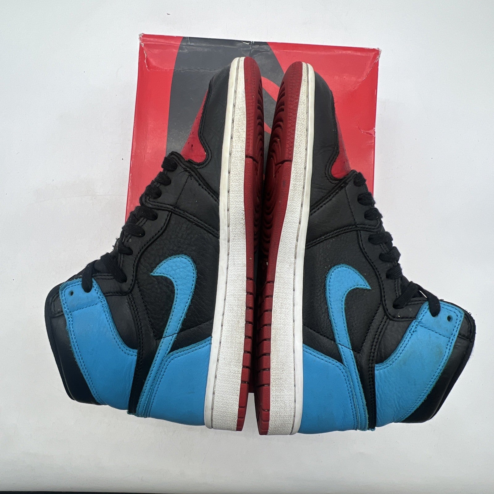 Size 9W - Air Jordan 1 High OG UNC To Chicago 2020 (CD0461-046)