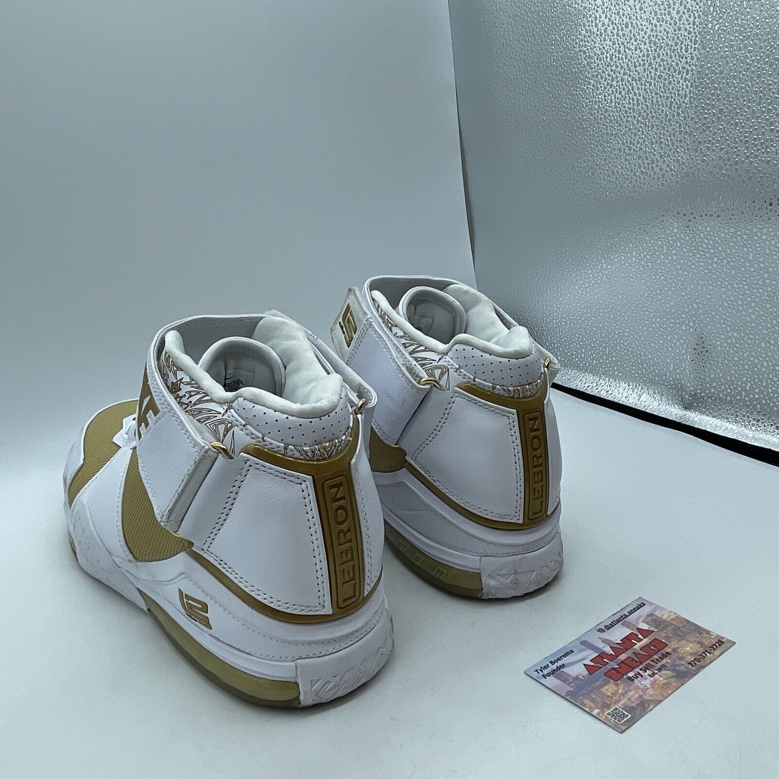 Size 9.5 - Nike Zoom Lebron 2 Retro 2022 Maccabi Gold White Leather (DJ4892-100)