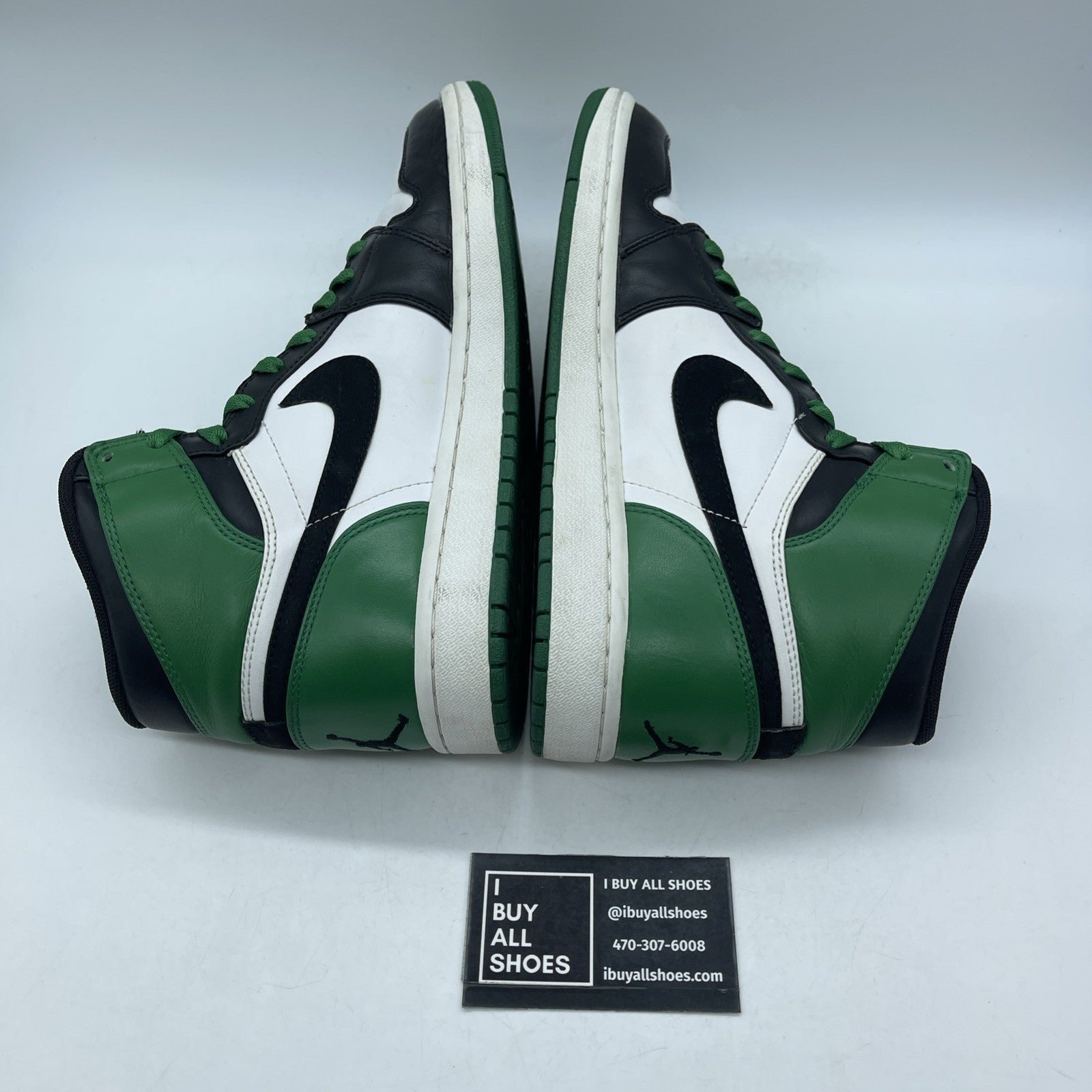 Size 10 - Air Jordan 1 Retro High Boston Celtics (332550-101)