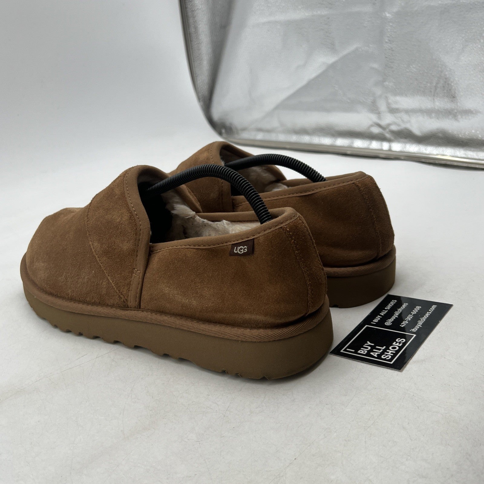 Size 10 - Ugg Australia Men`s Leisure Outdoor Slipper