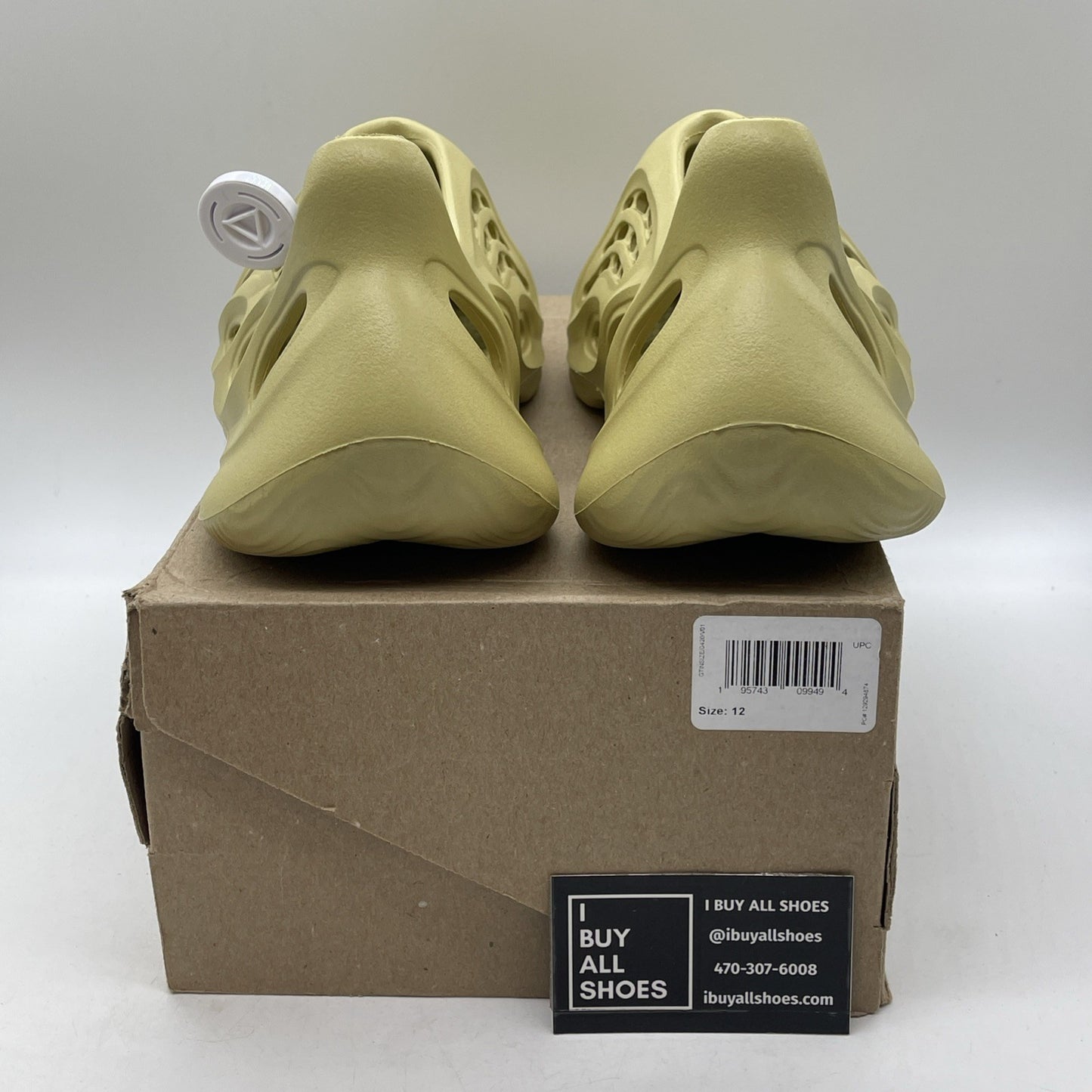 Size 12 - Adidas Yeezy Foam Runner Sulfur 2022 Yellow (GV6775)