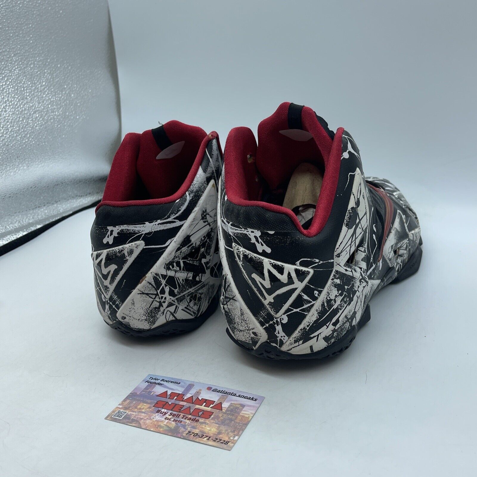 Size 10.5 - Nike LeBron 11 Graffiti Black White Red Leather (616175-100)