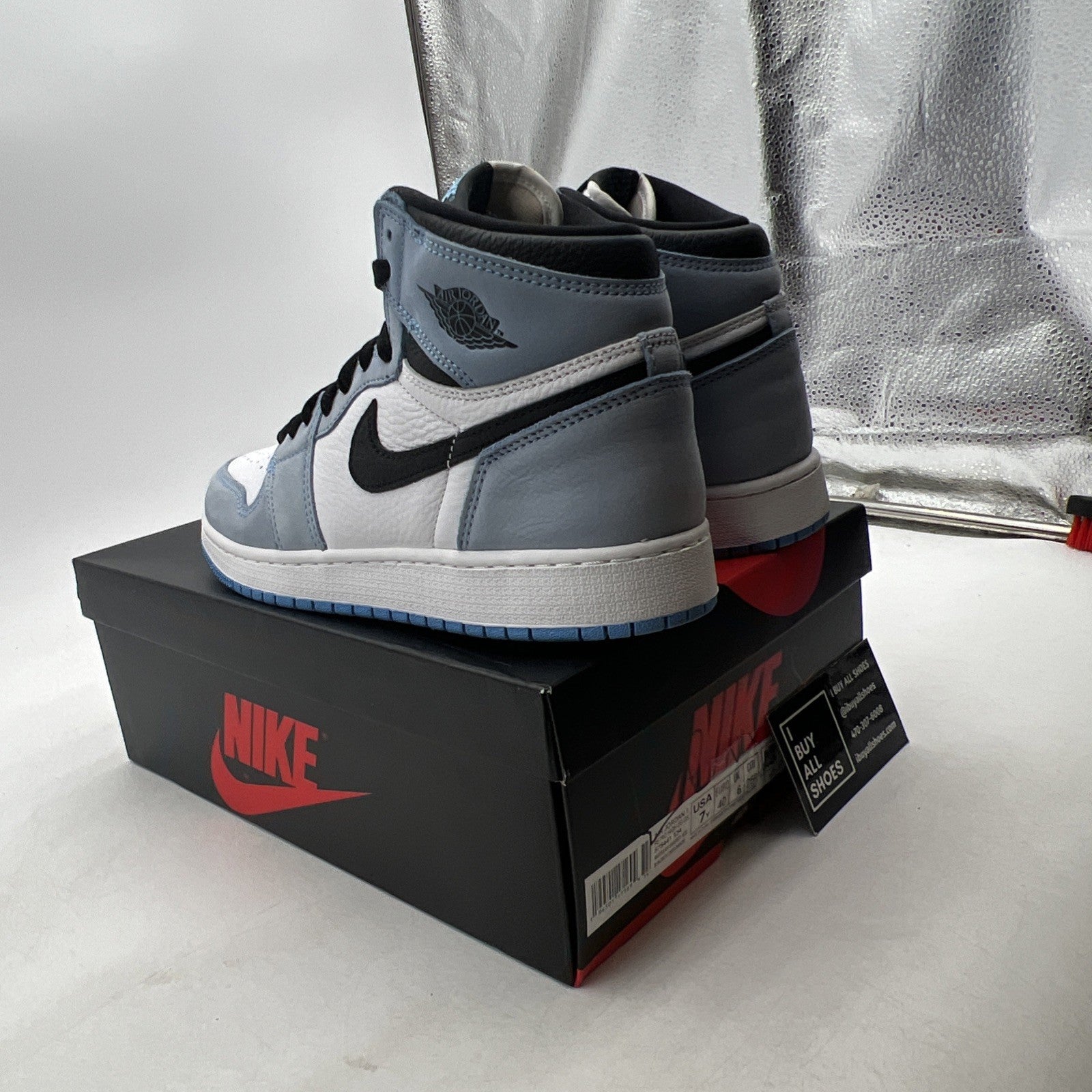 Size 7 - Air Jordan 1 Retro OG High University Blue (575441-134)