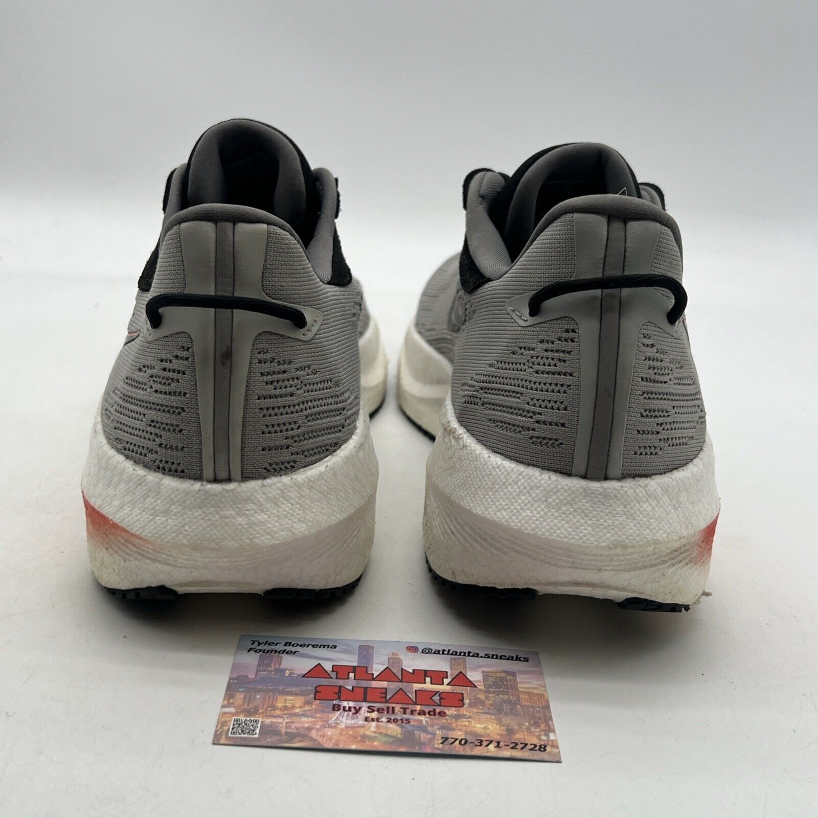 Size 12 - Saucony Triumph 21 Men's Concrete Gray Orange Running (S20881-30)