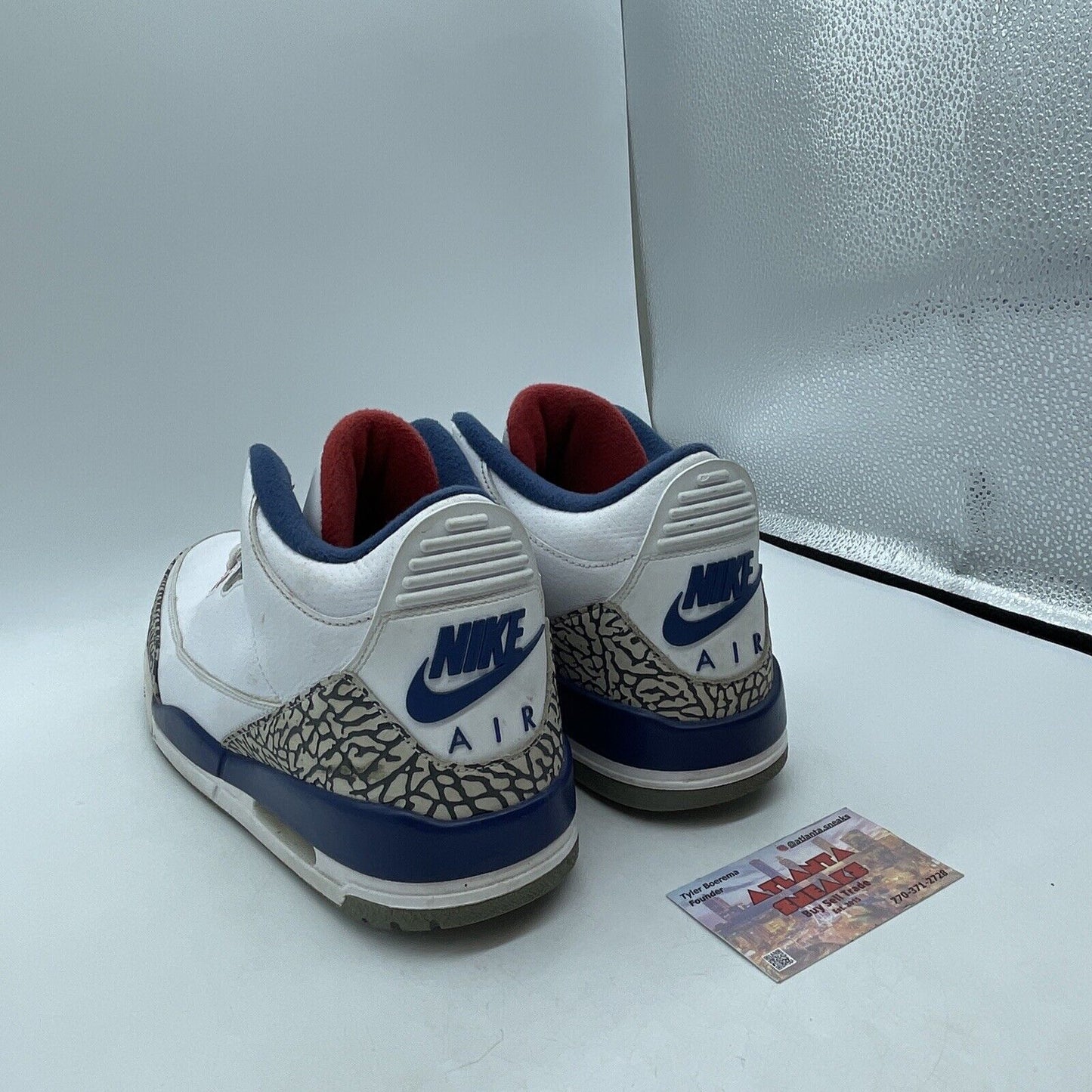 Size 11 - Jordan 3 Retro OG Mid True Blue White Grey Red Suede (854262-106)