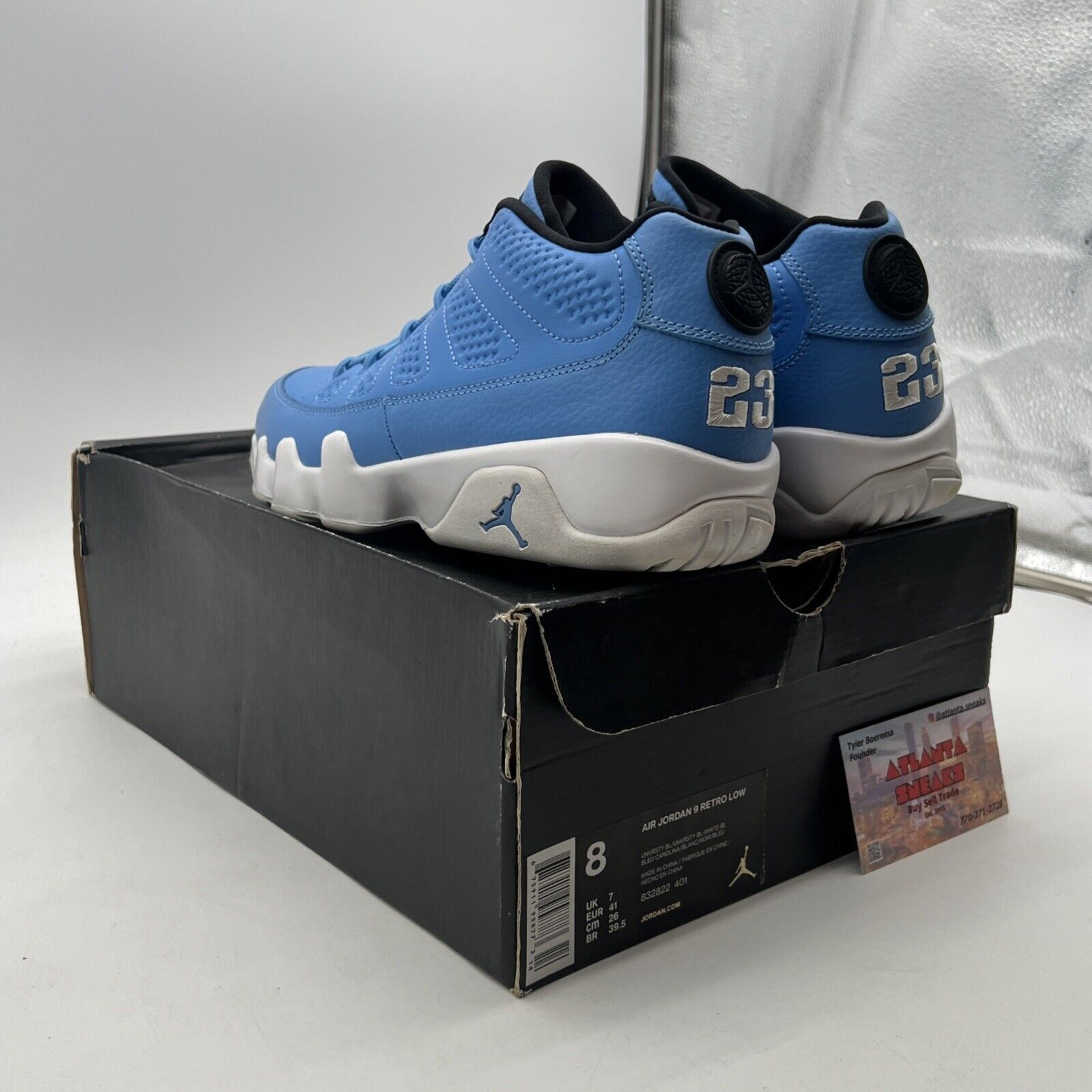 Size 8 - Air Jordan 9 Retro Low Pantone (832822-401)
