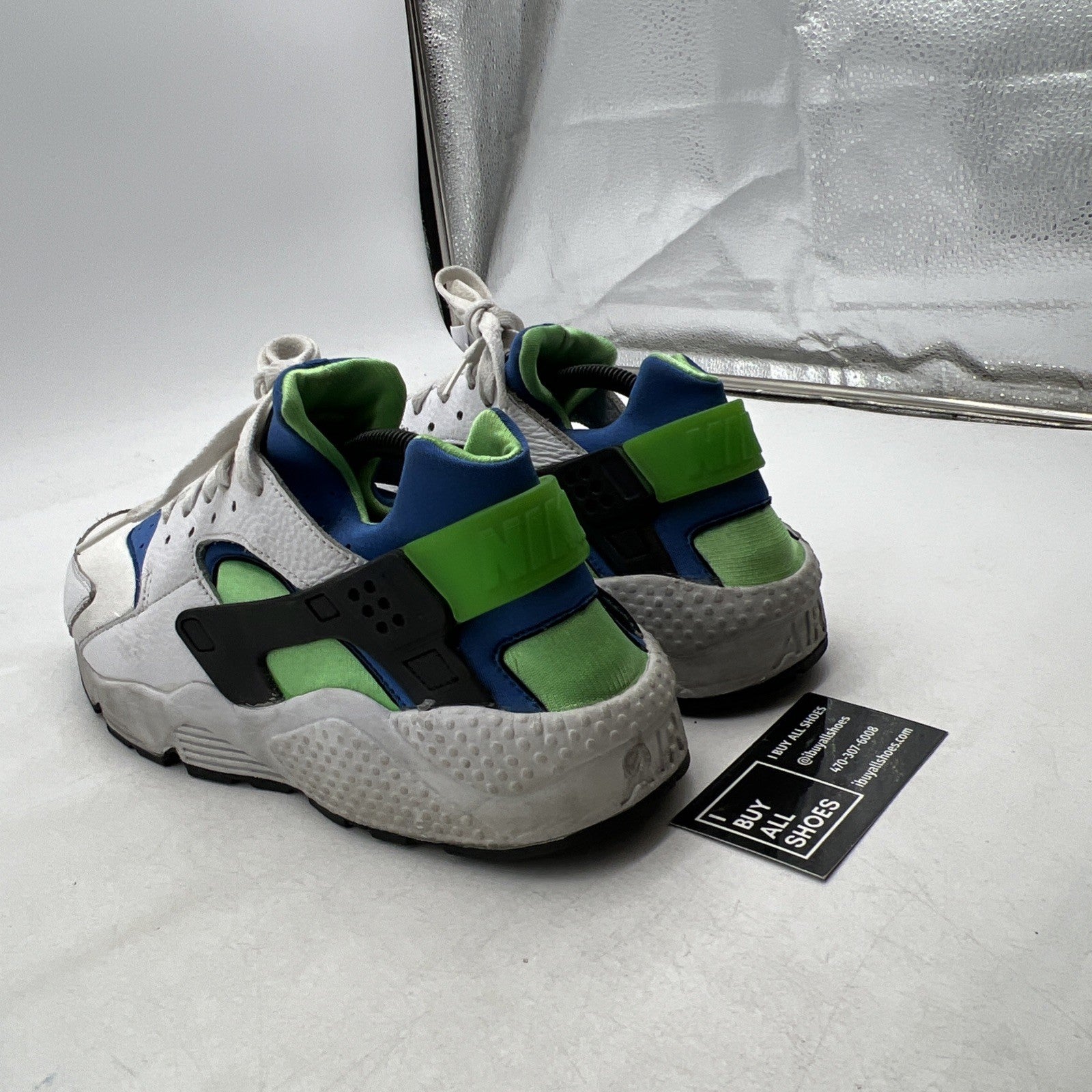 Size 11.5 - Nike Air Huarache Scream Green Blue White Suede Leather (318429-100)
