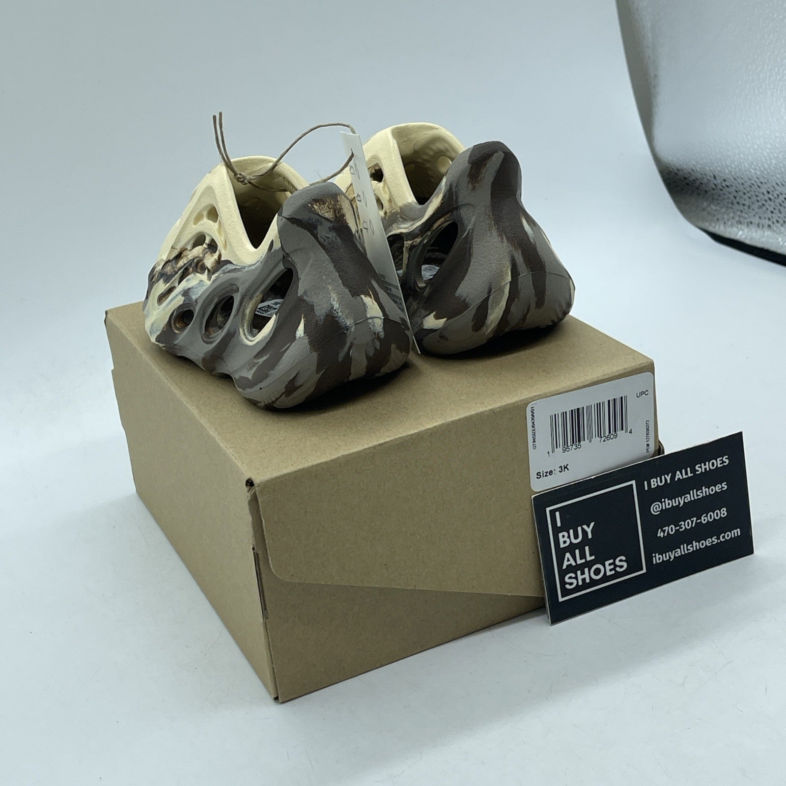 Size 3K - adidas  Yeezy Foam Runner Brown Rubber (GY116)