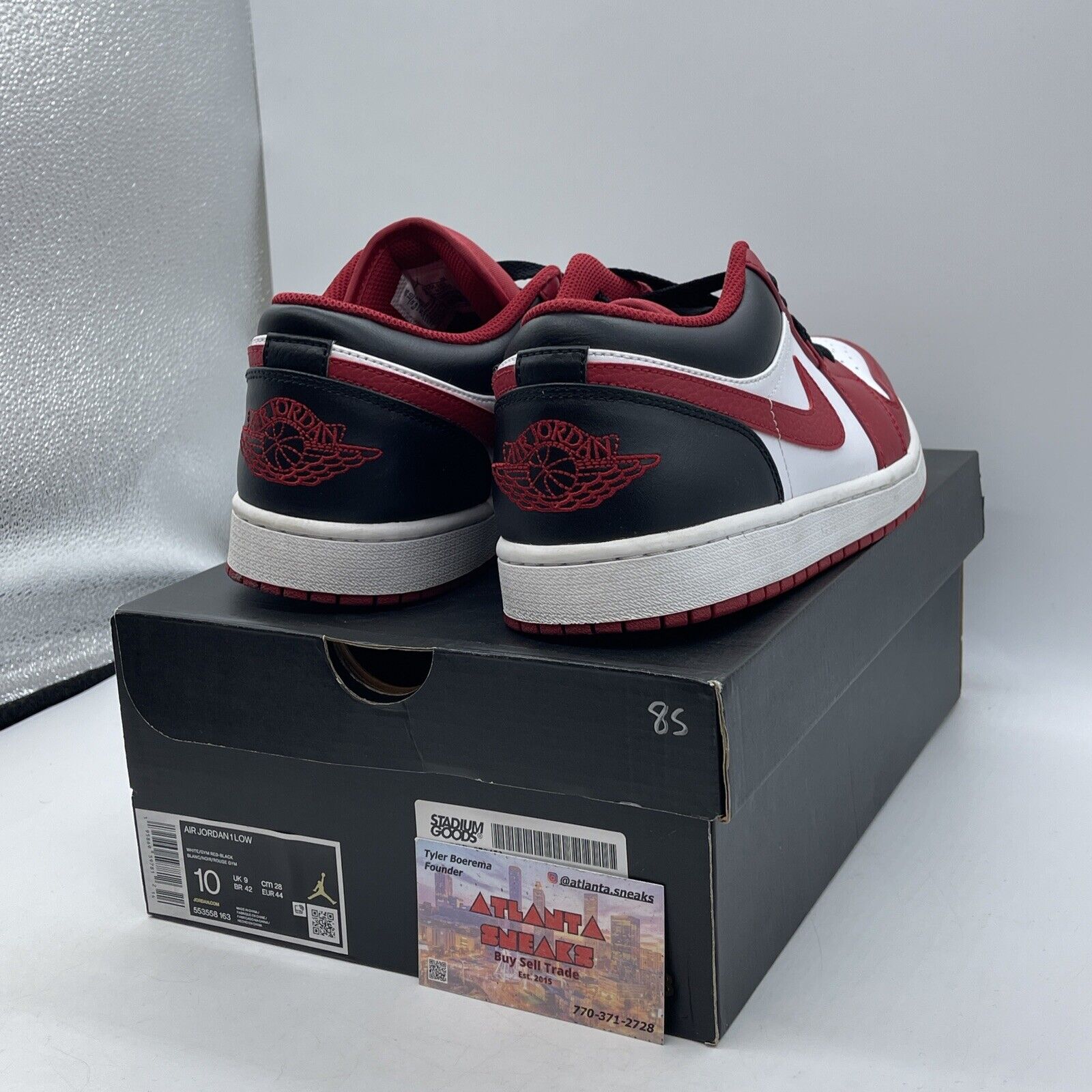 Size 10 - Jordan 1 Low Reverse Black Toe White Red Leather (553558-163)