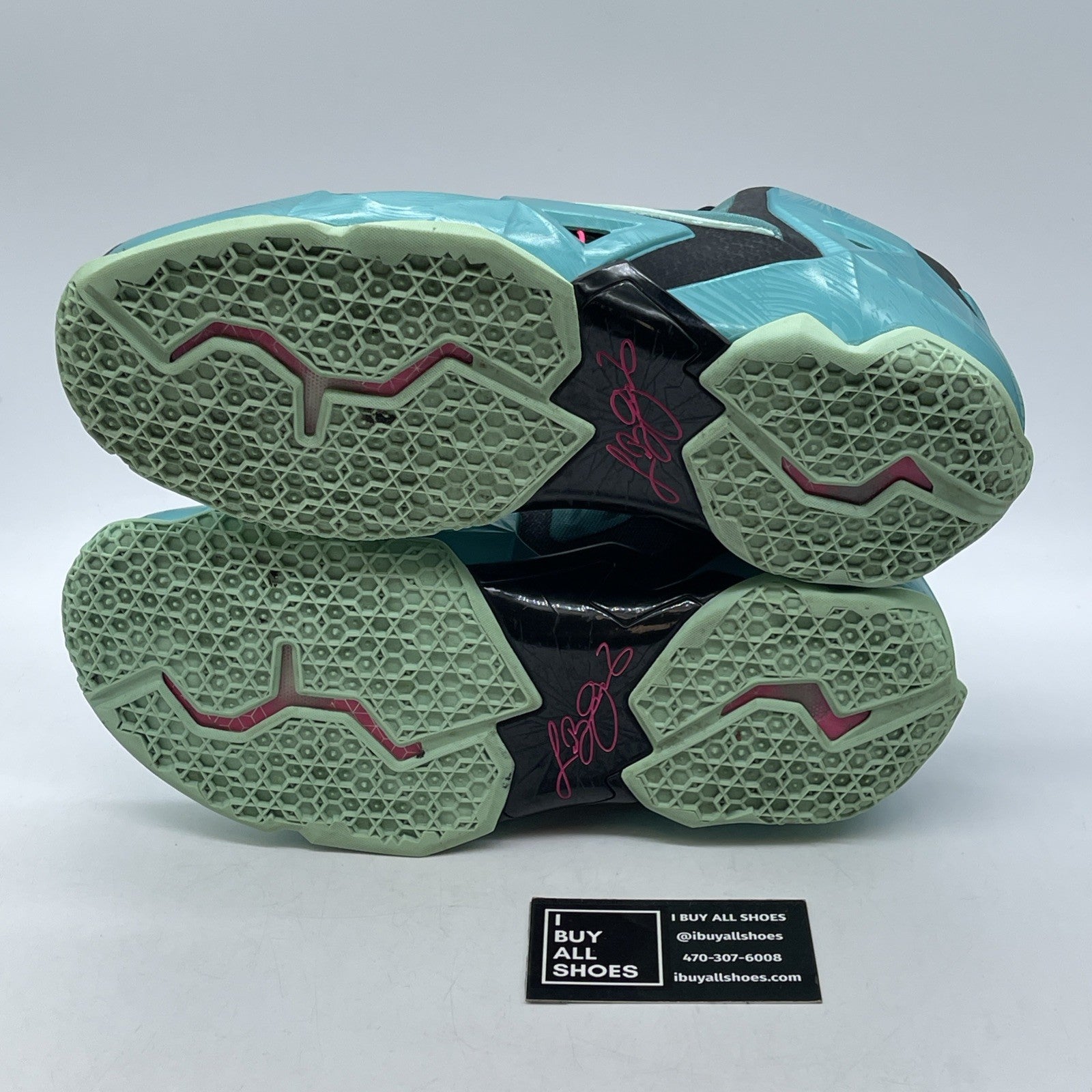 Size 10.5 - Nike LeBron 11 South Beach Blue Black Leather (616175-330)