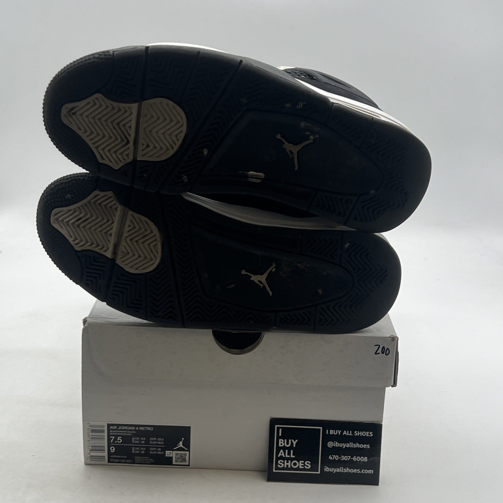 Size 7.5 - Air Jordan 4 Retro White Thunder (FQ8138-001)