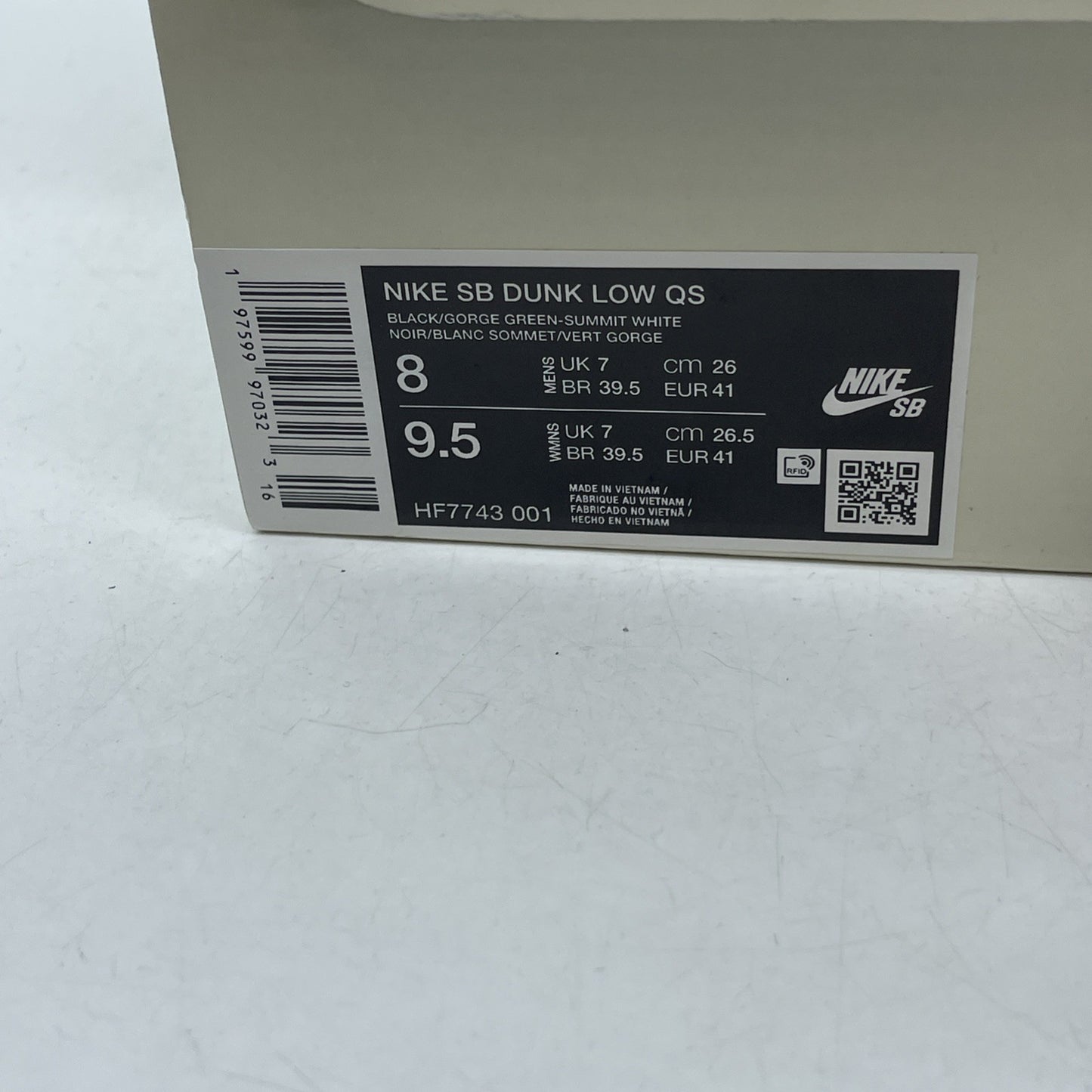 Size 8 - Nike THERE Skateboards x Dunk SB Special Box Low Ultra Humanized