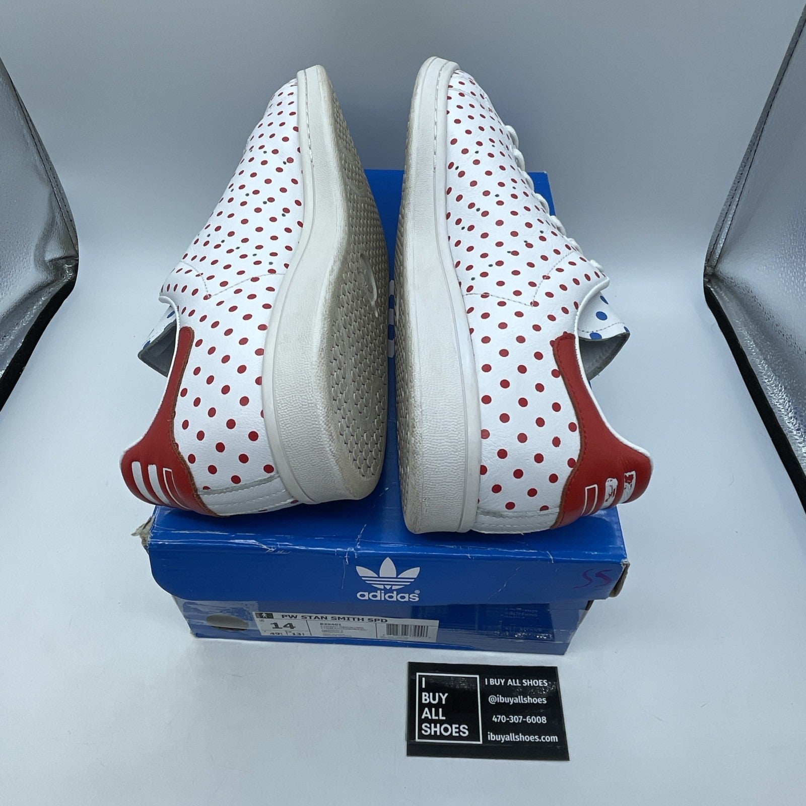 Size 14 - adidas Pharrell x Stan Smith Small Polka Dot Leather (B25401)