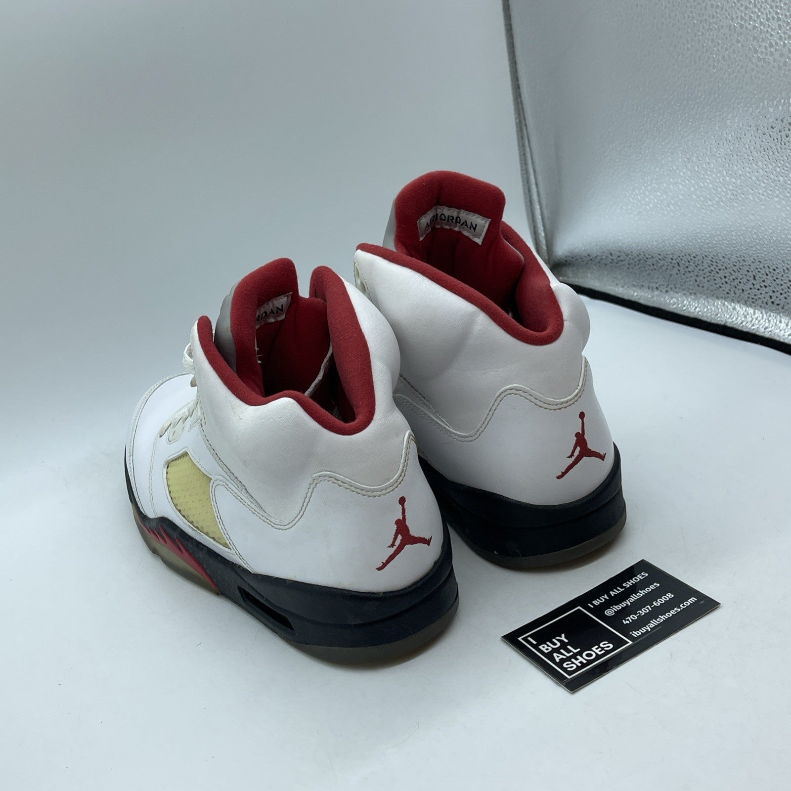 Size 10.5 - Air Jordan 5 Retro 2013 White Fire Red Leather (136027-100)