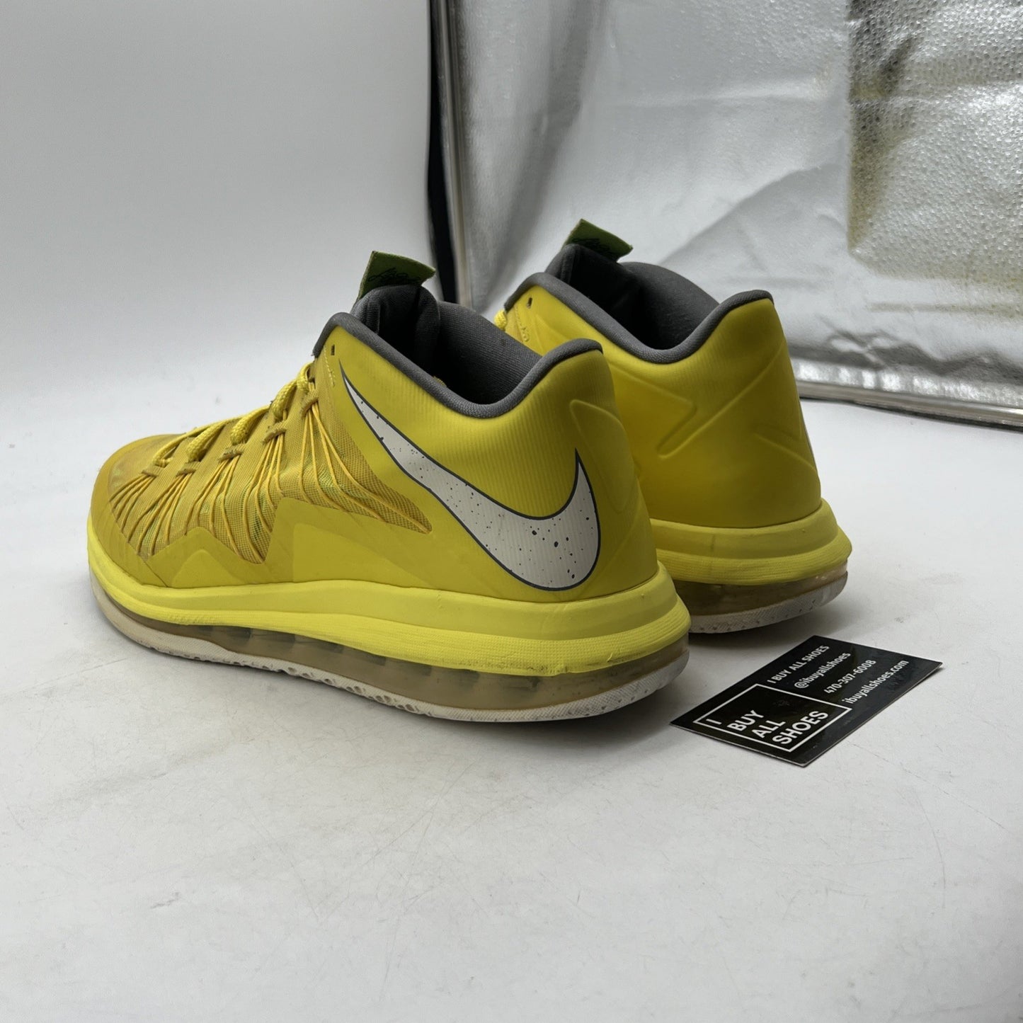 Size 11.5 - Nike Air Max LeBron 10 Low Sonic Yellow (579765-700)