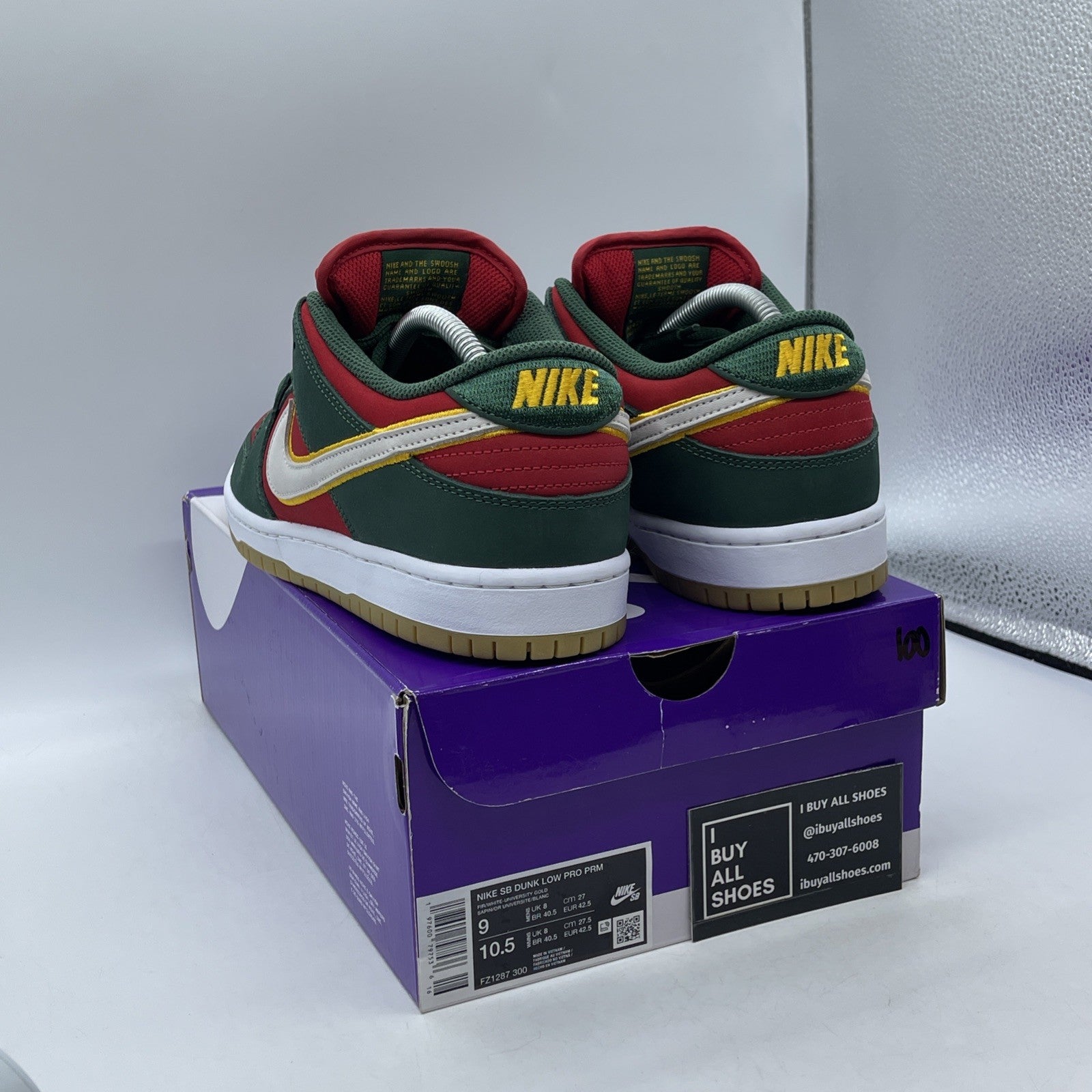 Size 9 - Nike Dunk Premium SB Low Seattle Supersonics Suede (FZ1287-300)