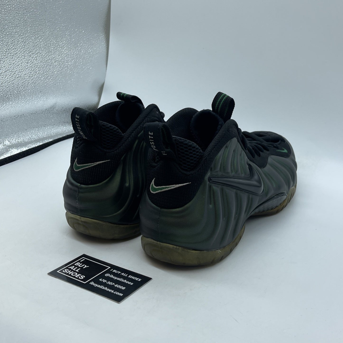 Size 11 - Nike Air Foamposite Pro Pine Green Black Suede Leather (624041-301)