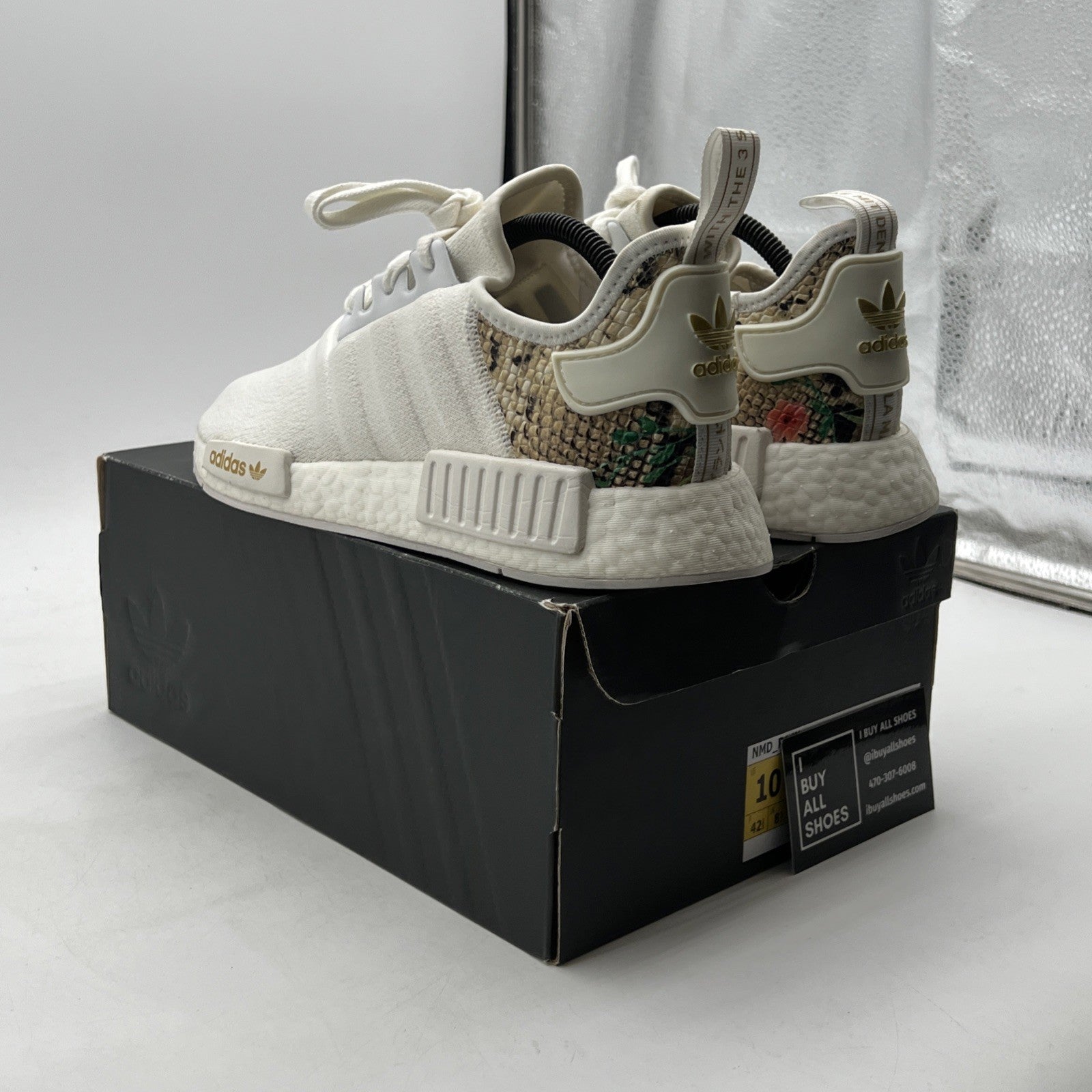 Size 10 - adidas NMD_R1 Floral W (FX0826)
