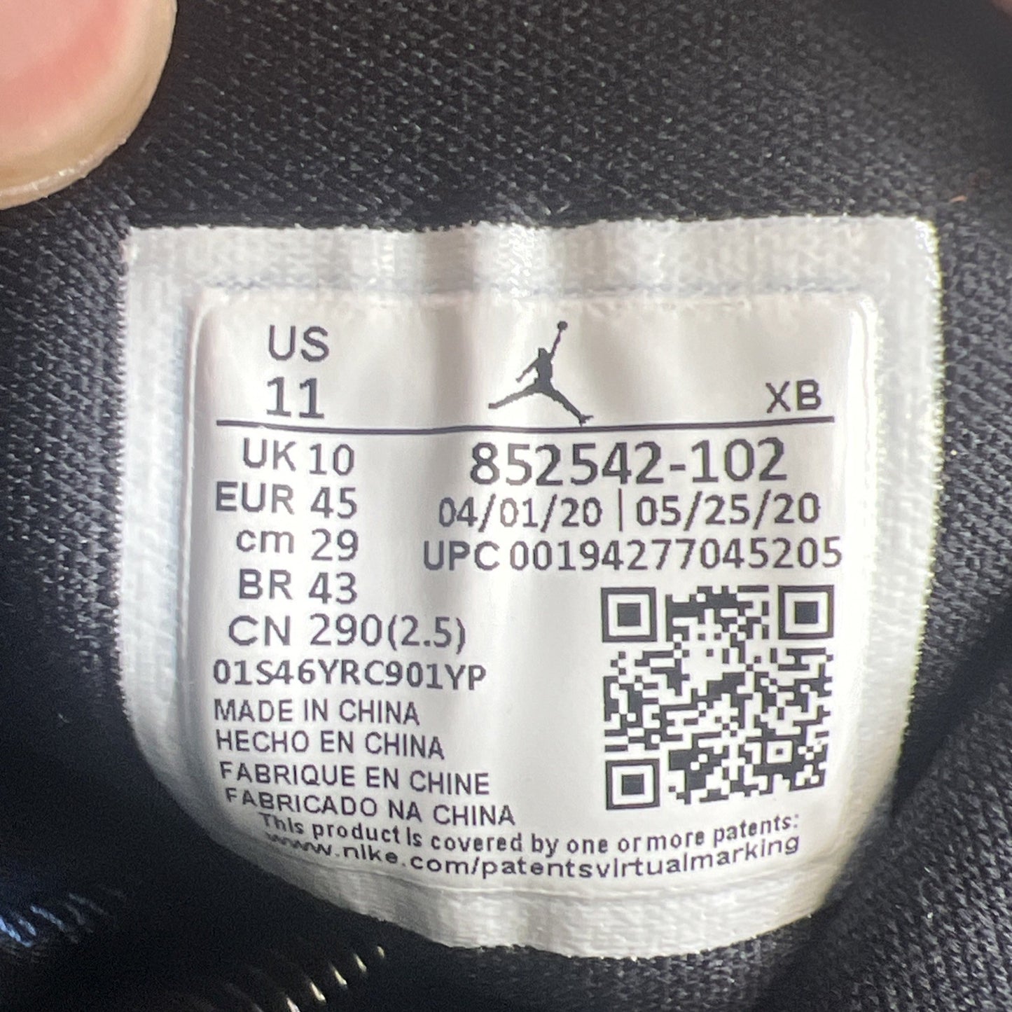Size 11 - Air Jordan 1 SE Mid Royal Black Toe (852542-102)