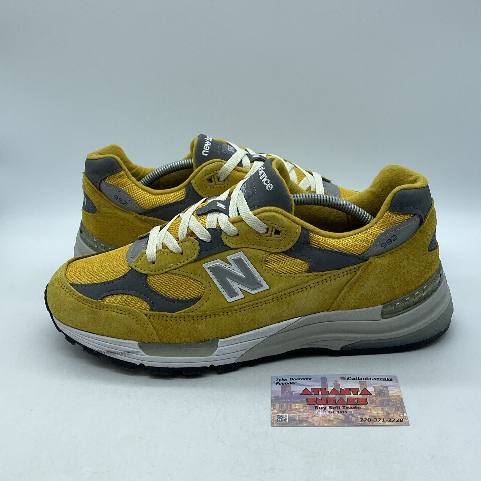 Size10.5 - New Balance 992 Made in USA Gold Cream Yellow Suede Leather (M992BB)