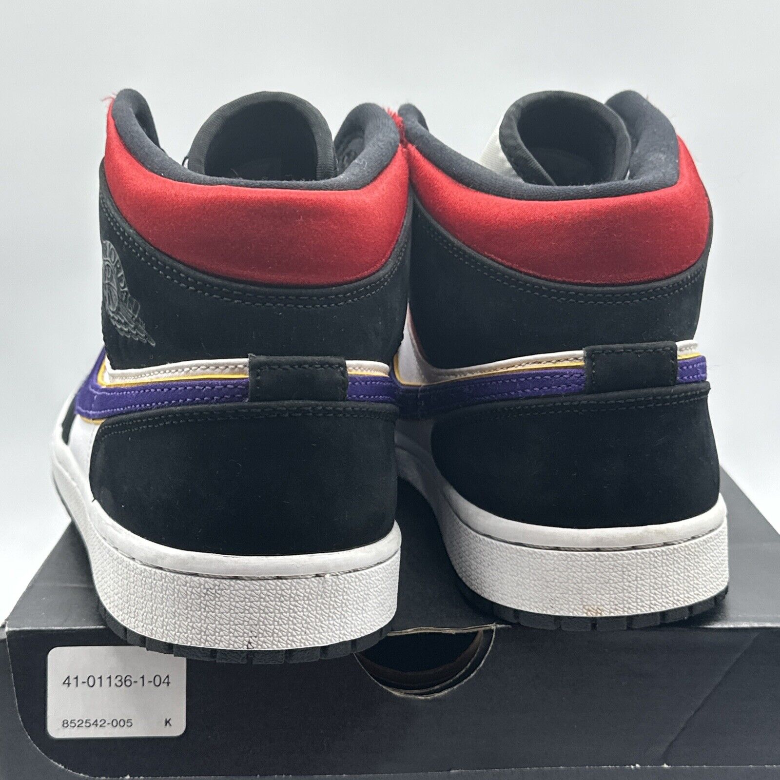 Size 10 - Jordan 1 Mid SE Rivals 2019