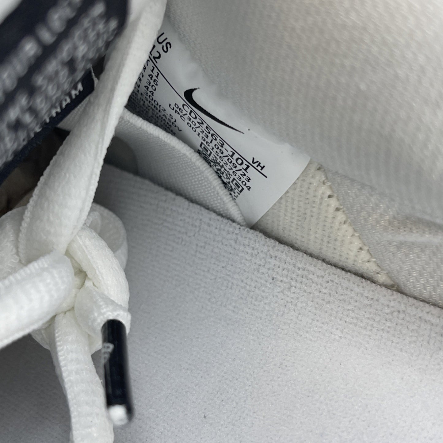 Size 12 - Nike SB Dunk Low White Gum (CD2563-101)