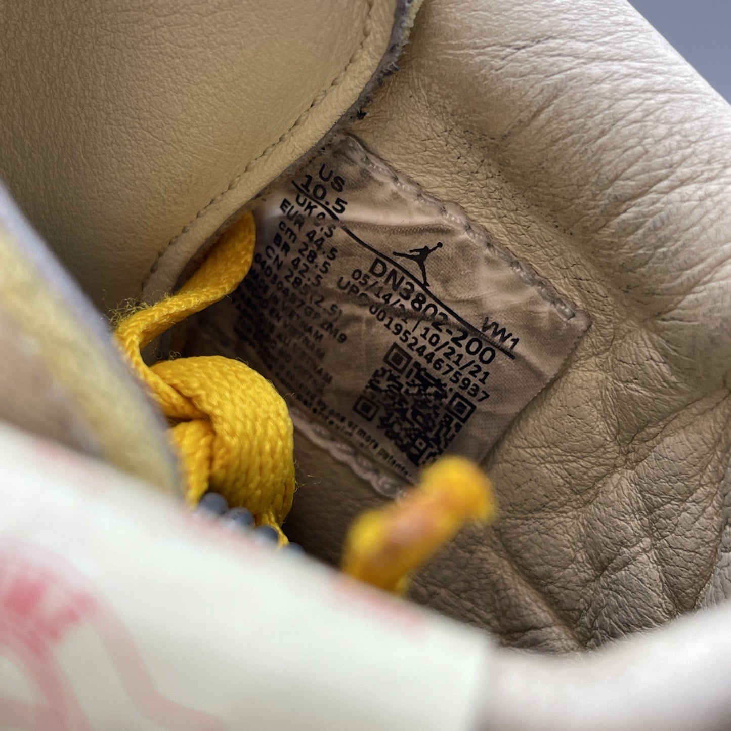 Size 10.5 - Union LA x Air Jordan 2 Retro SP Rattan Brown Suede (DN3802-200)