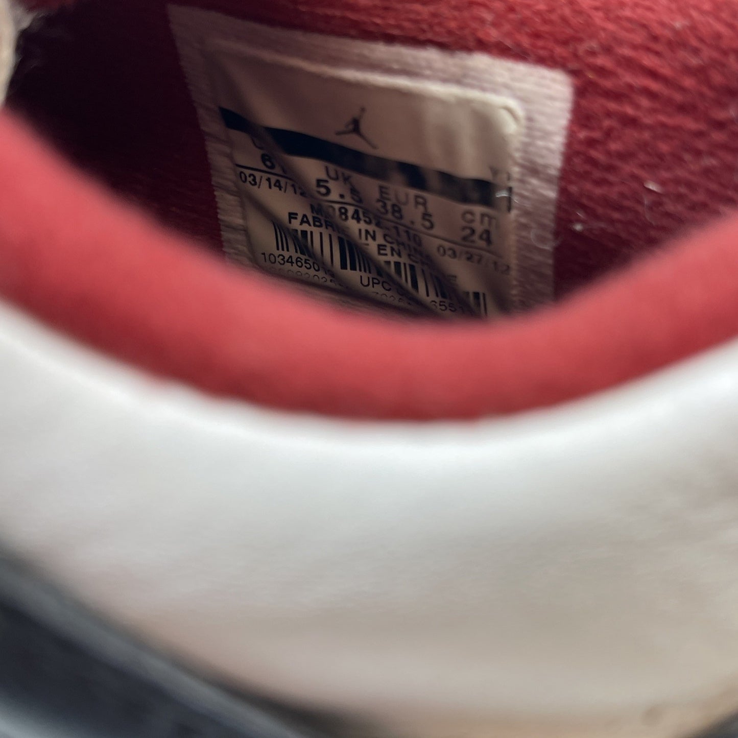 Size 6Y - Jordan 4 Retro Fire Red 2012 White Black Leather (408452-110)