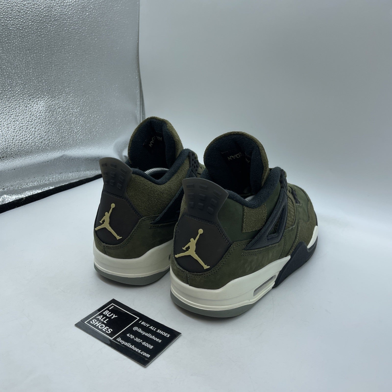 Size 10.5 - Jordan 4 SE Retro Low Craft Olive Green Suede Leather (FB9927-200)
