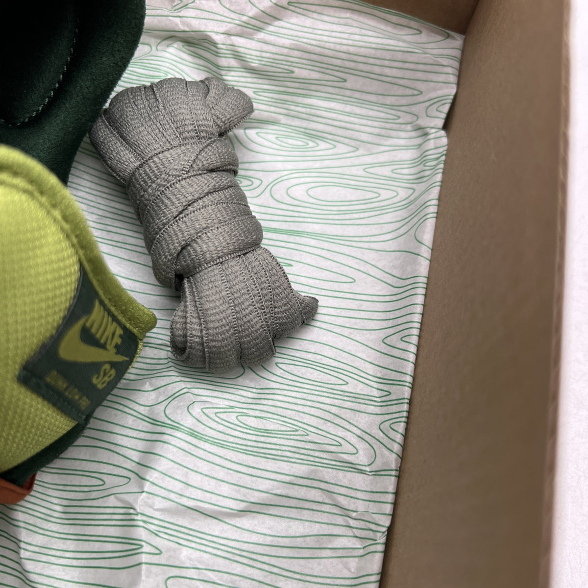 Size 8 - Nike Dunk Pro SB Low Escargot (FQ7585-200)