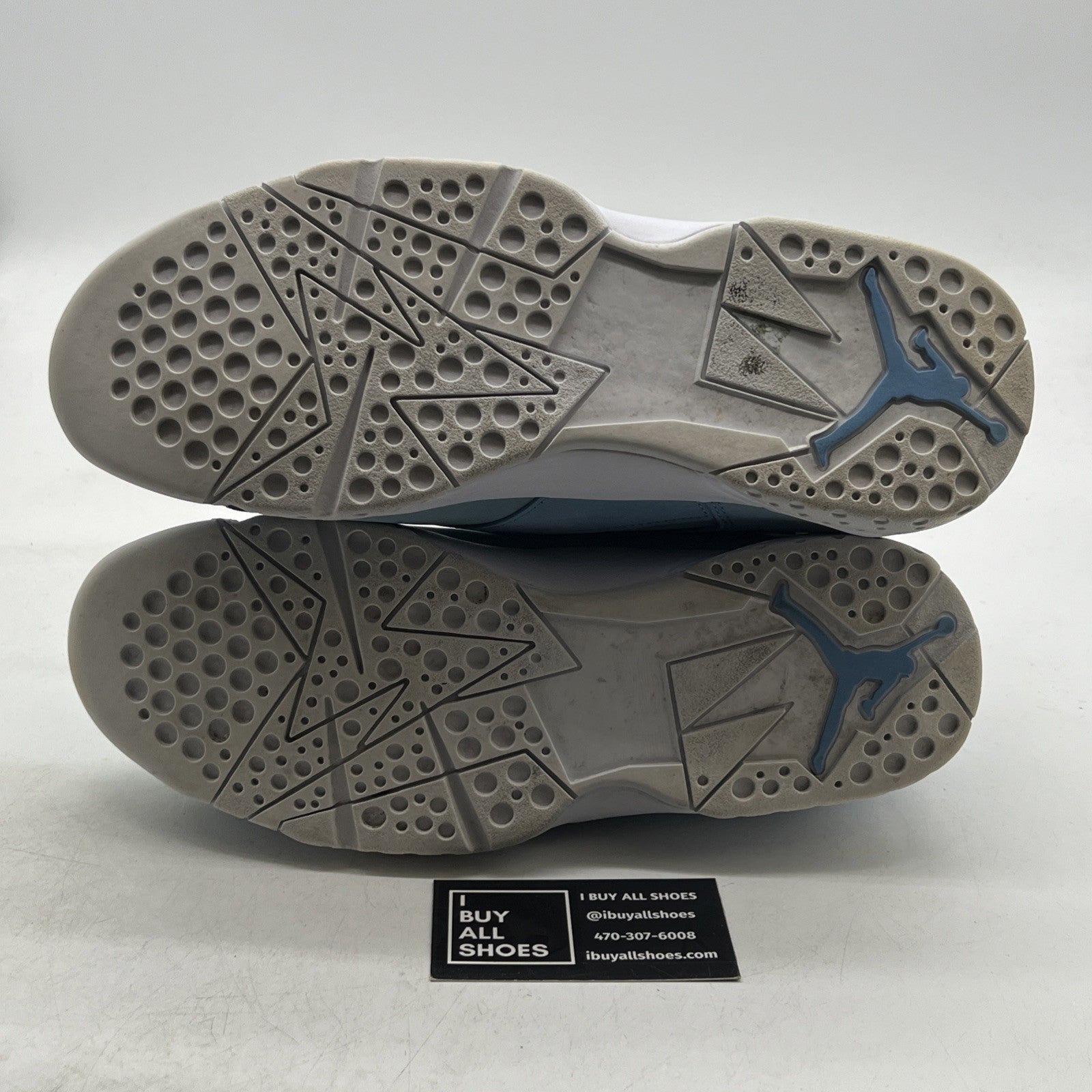 Size 9 - Air Jordan 7 Retro Pantone (304775-400)