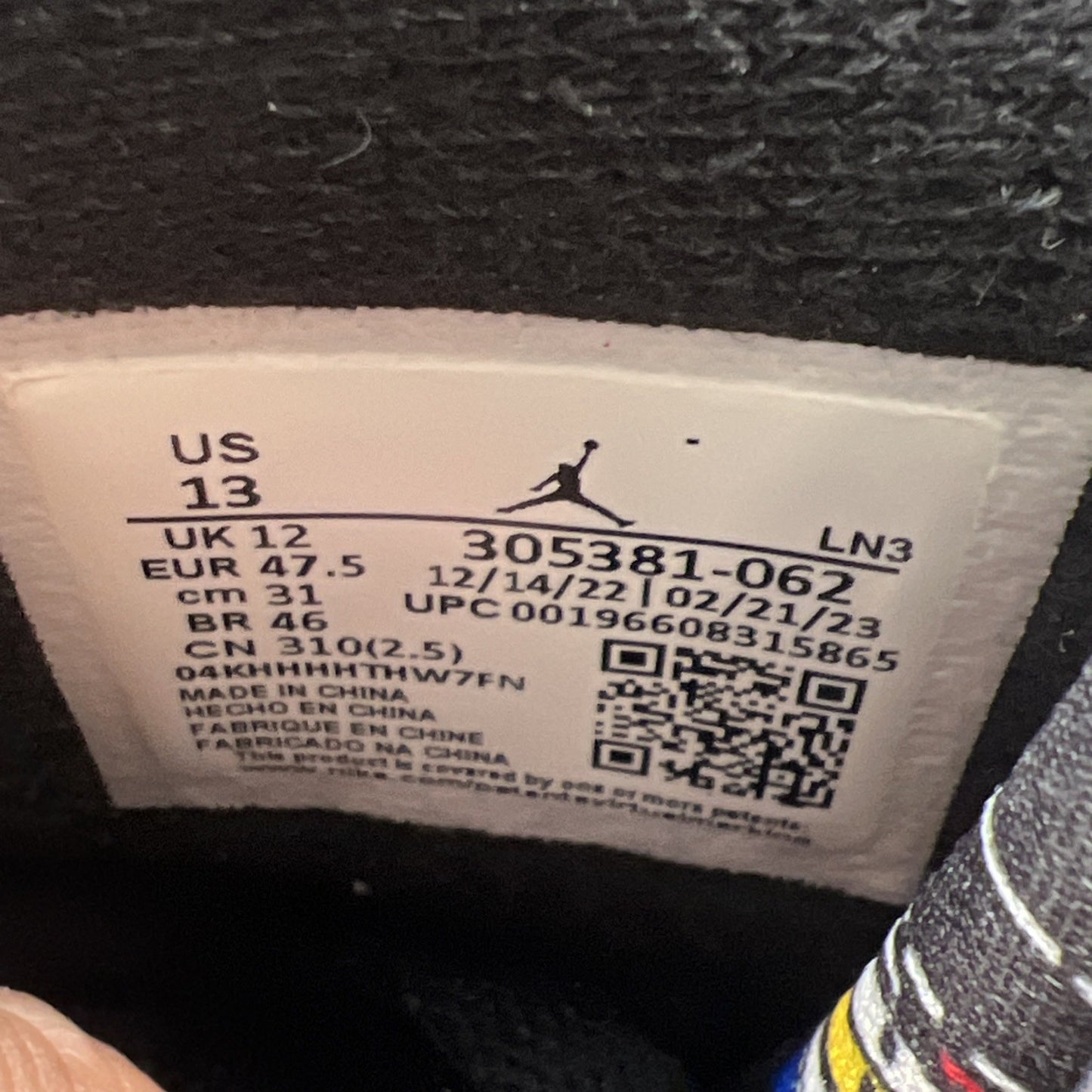 Size 13 - Air Jordan 8 Retro Mid Playoff (305381-062)